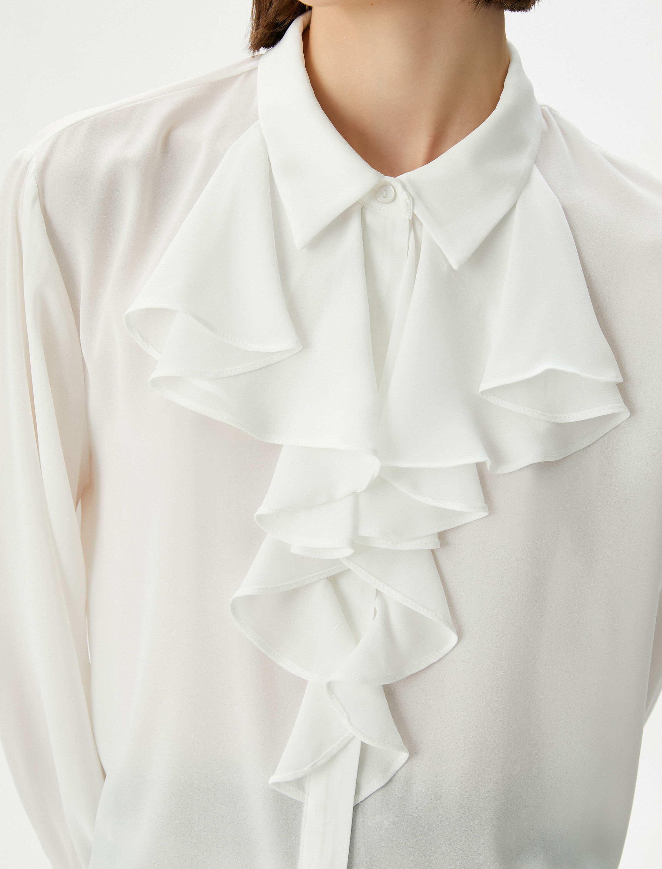   Fırfırlı Yaka Gömlek Uzun Kollu Düğmeli