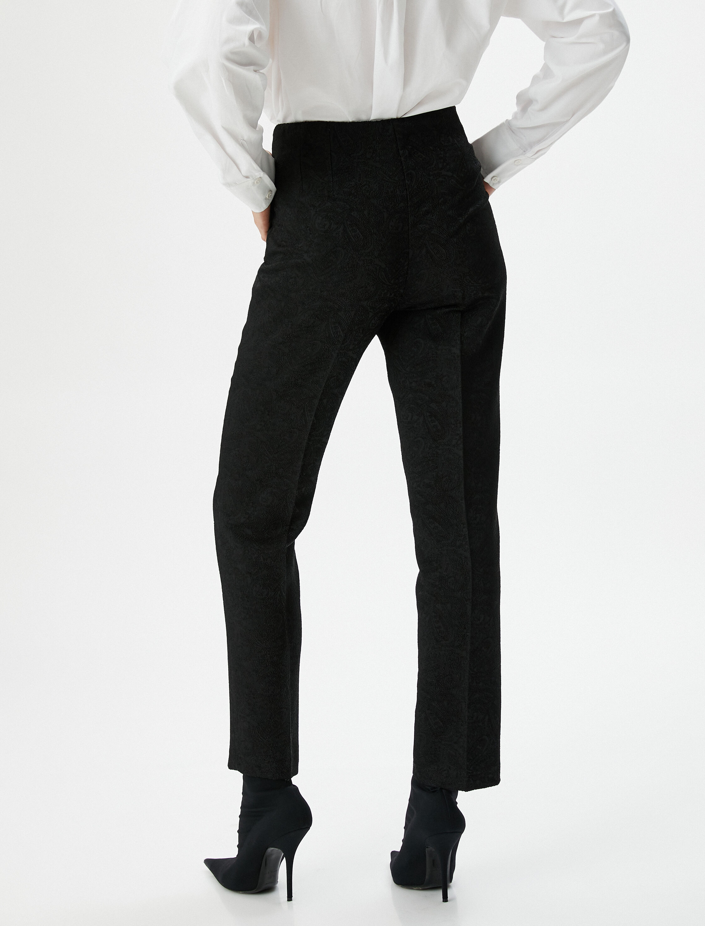   Melis Ağazat X Koton - Dokulu Cigarette Pantolon