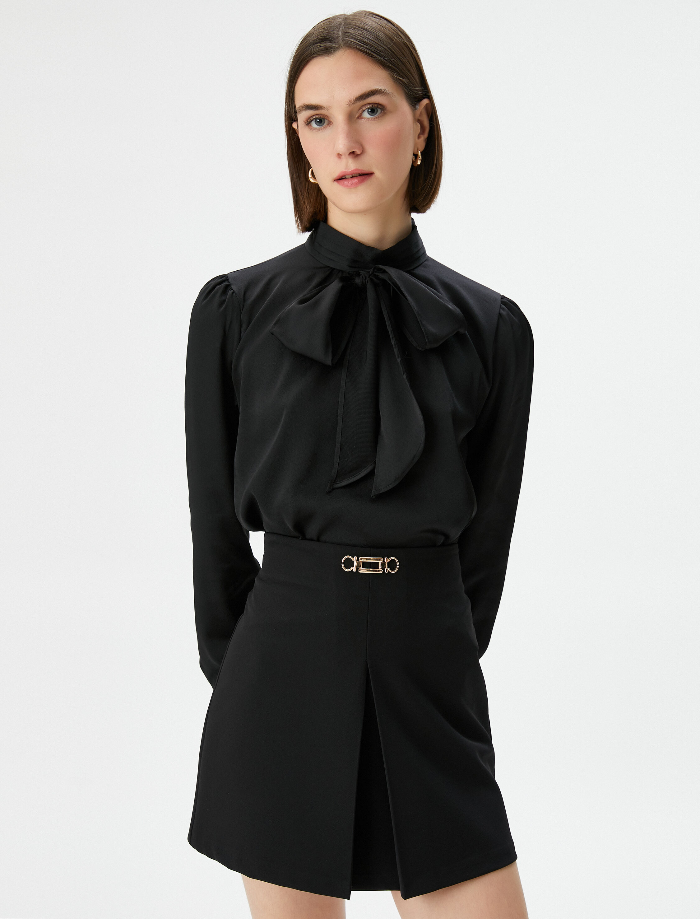   Fular Yaka Bluz Uzun Kollu Regular Fit