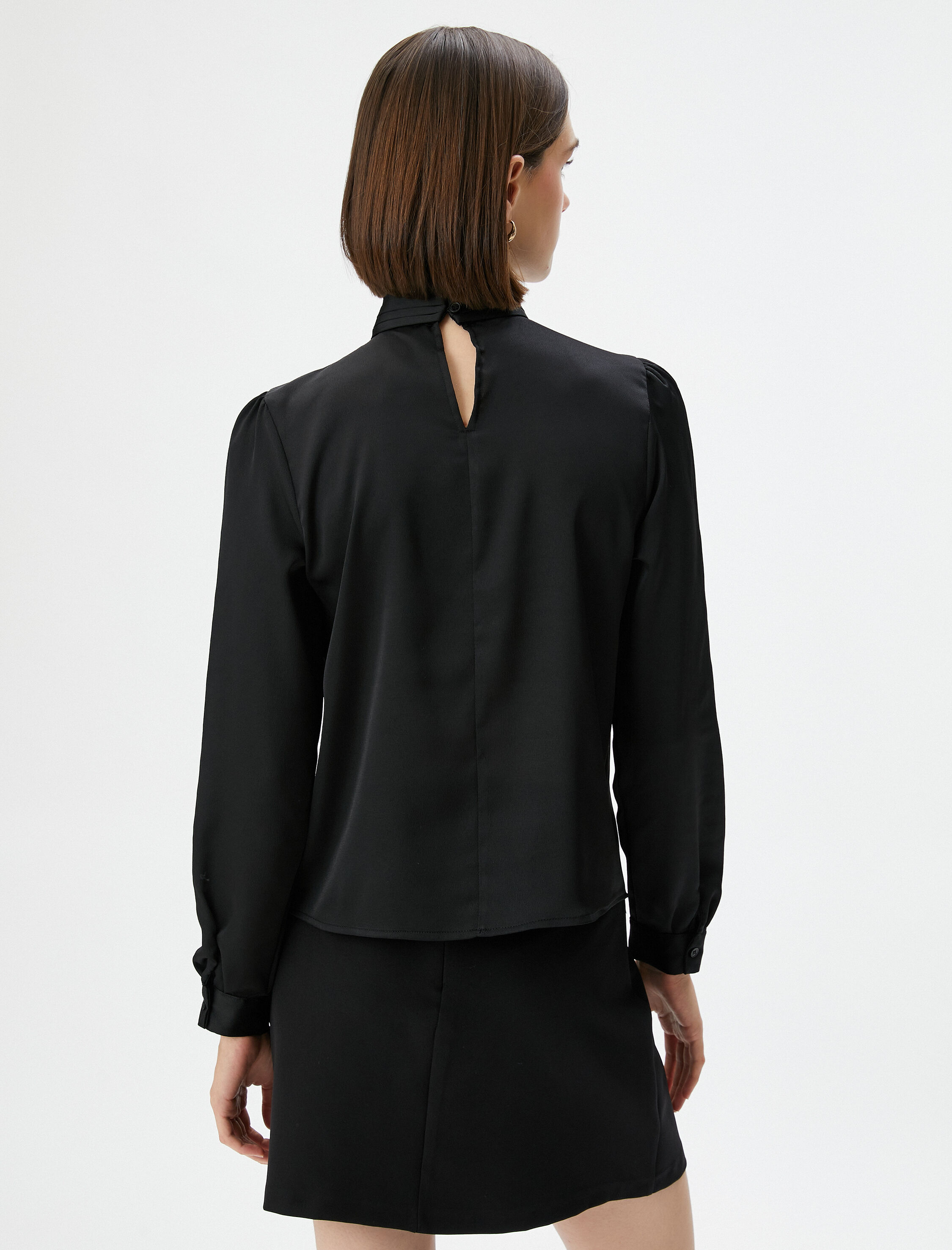   Fular Yaka Bluz Uzun Kollu Regular Fit