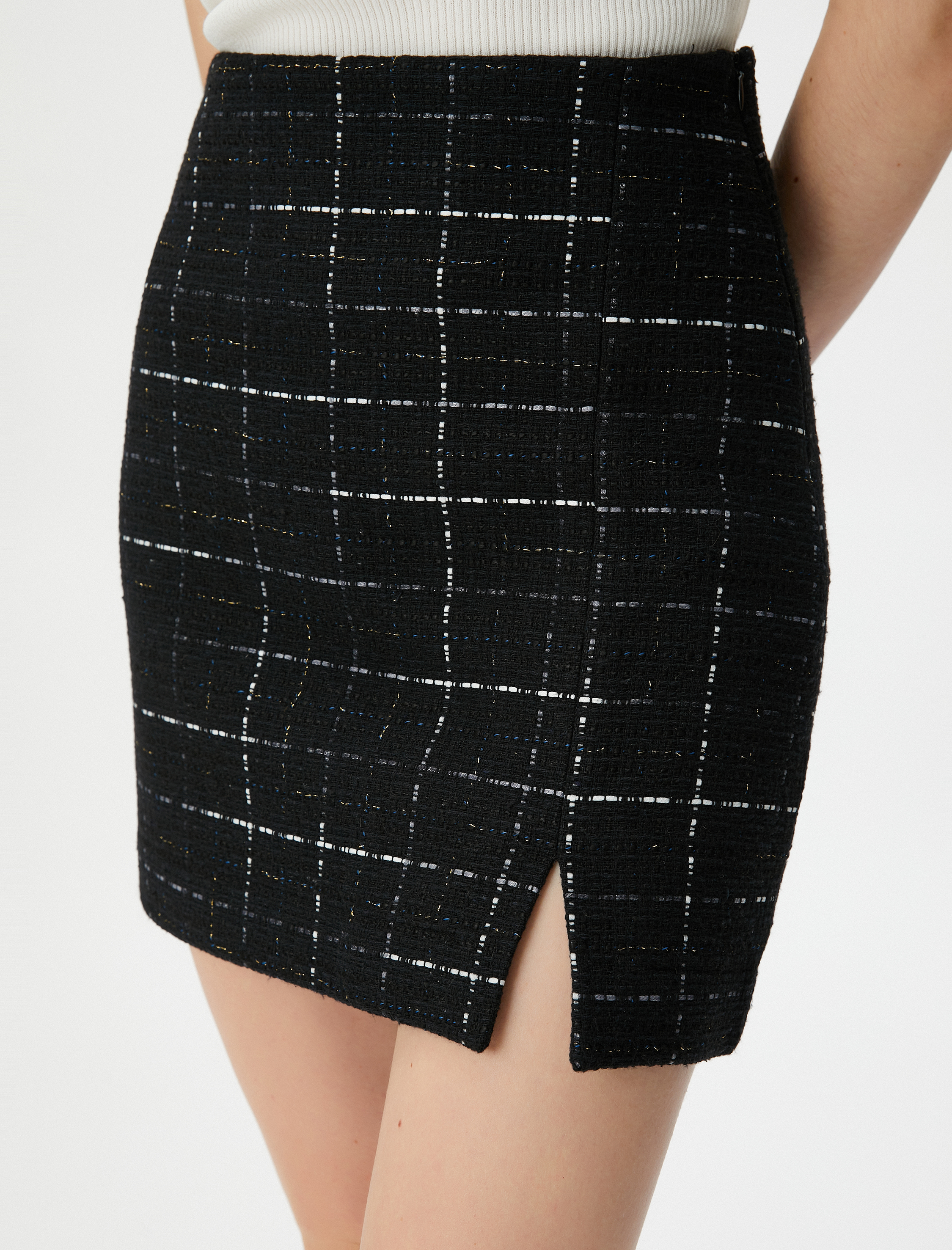   Mini Tüvit Etek Yüksek Bel Yırtmaç Detaylı