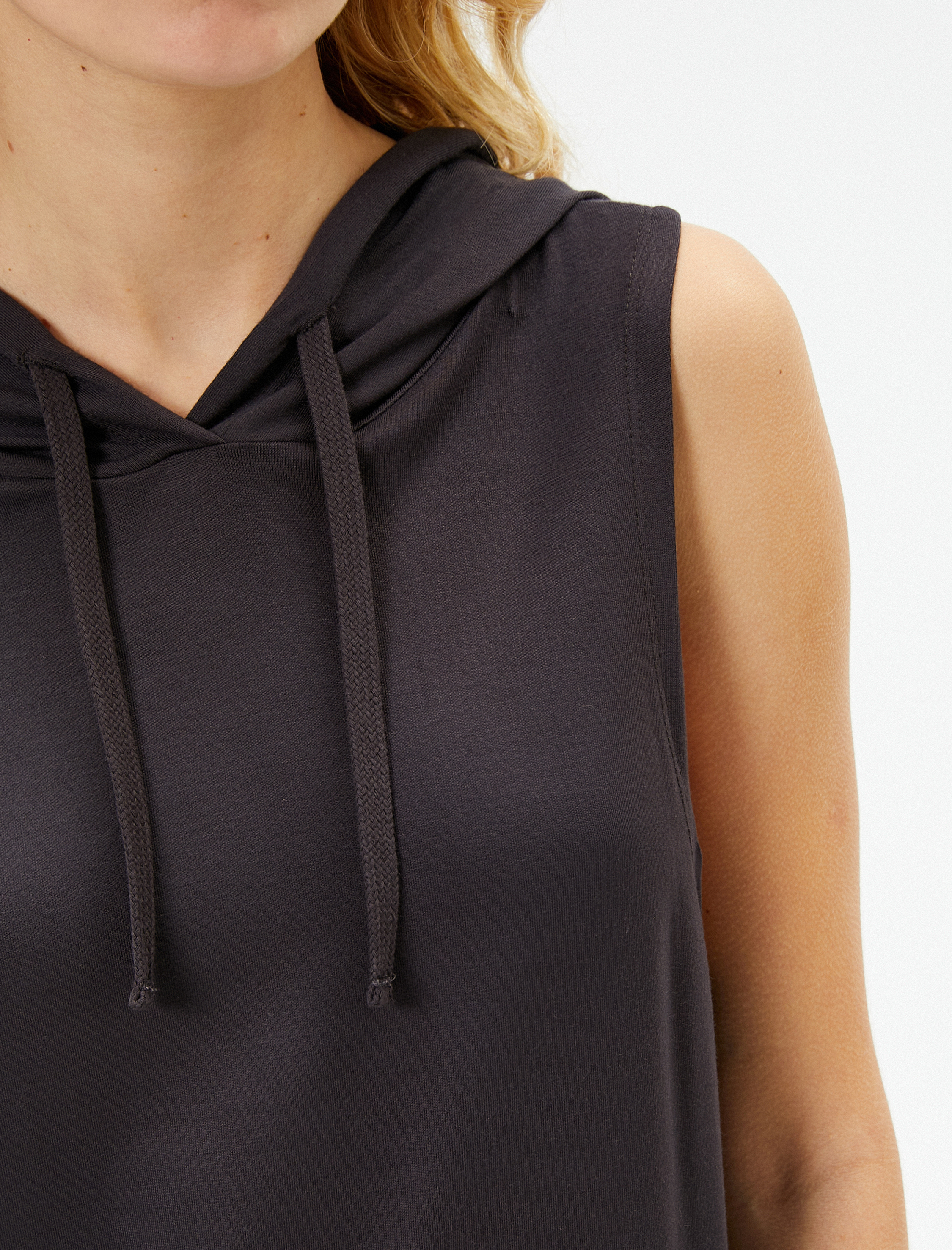   Spor Kapüşonlu Kolsuz Tişört Modal Kumaş