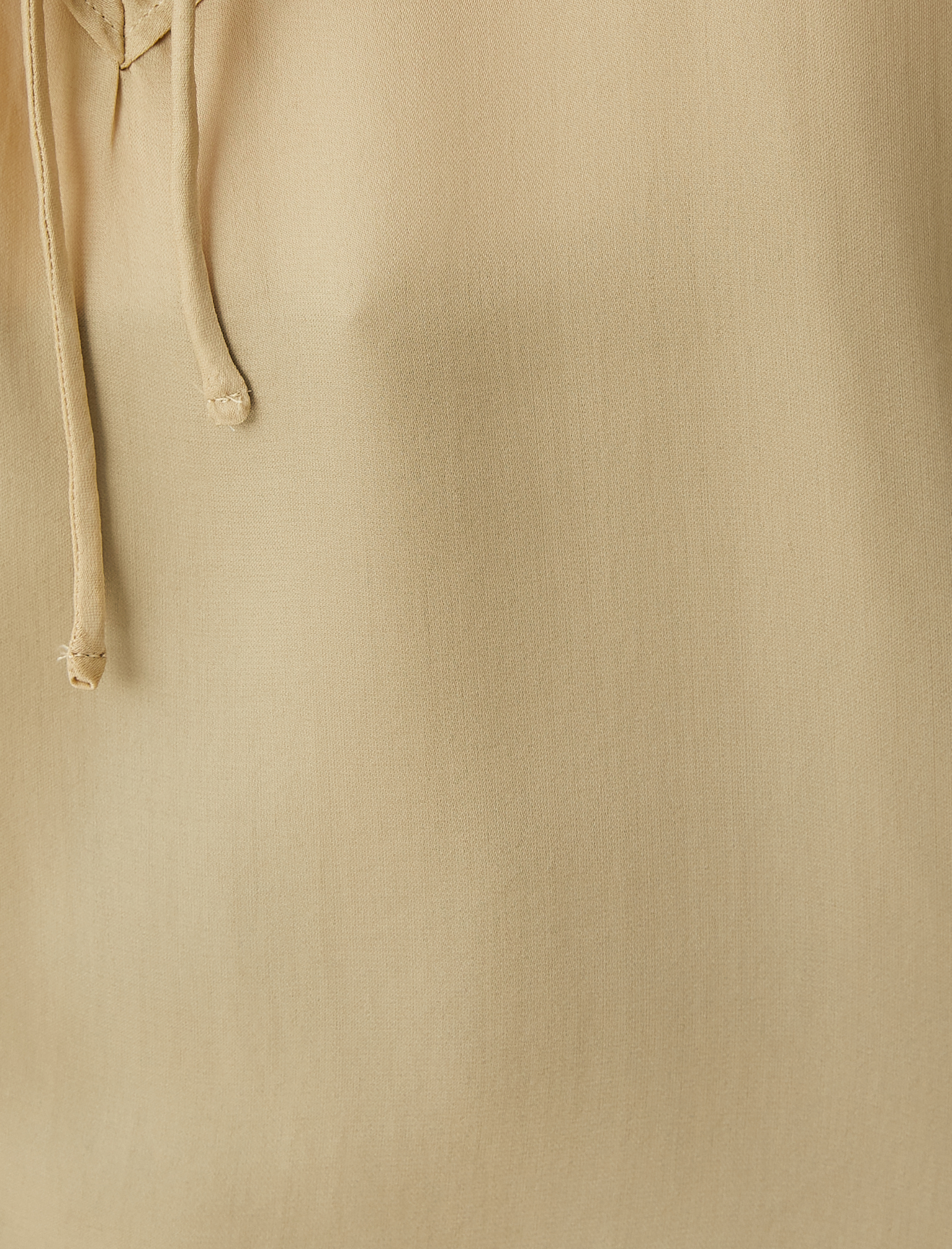   Saten Bluz V Fırfırlı Yaka Bağlama Detaylı Uzun Kollu