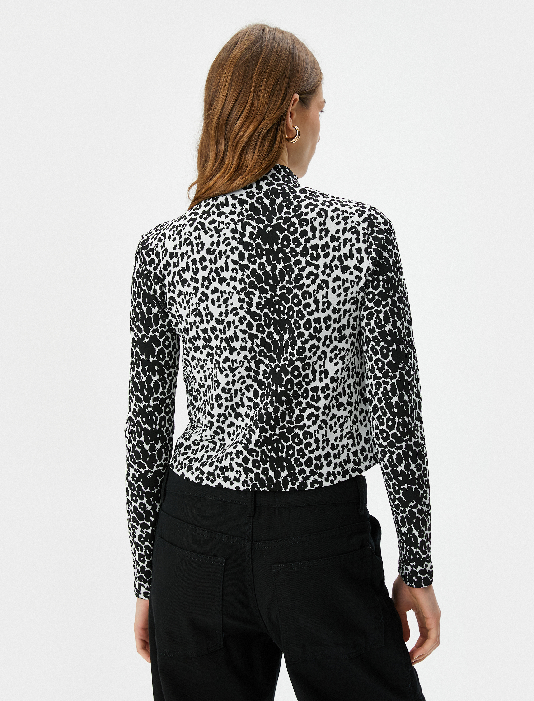   Leopar Desenli Tişört Uzun Kollu Dik Yaka