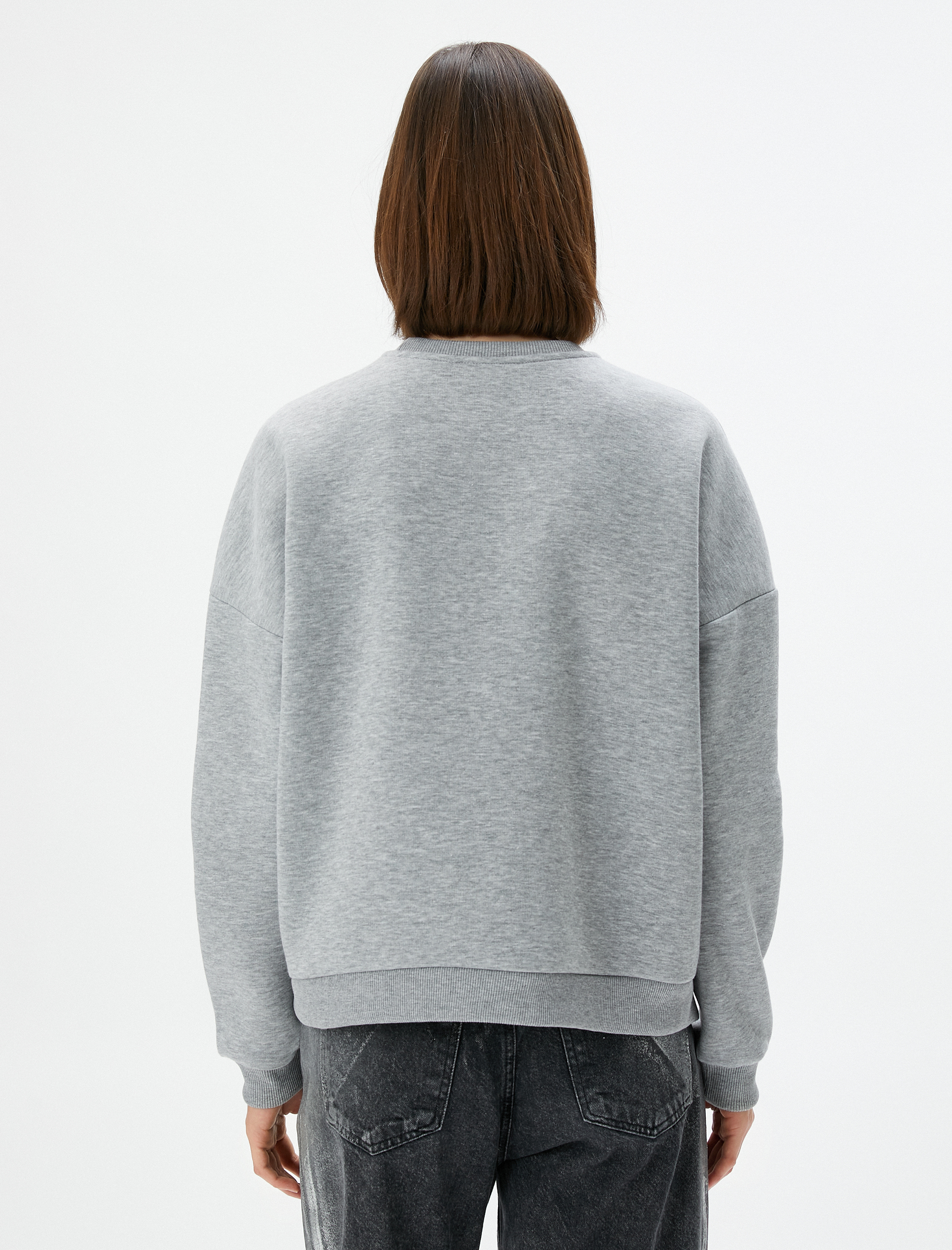   Bisiklet Yaka Sweatshirt Parlak Taşlı Regular Fit - El Emeği Koleksiyonu