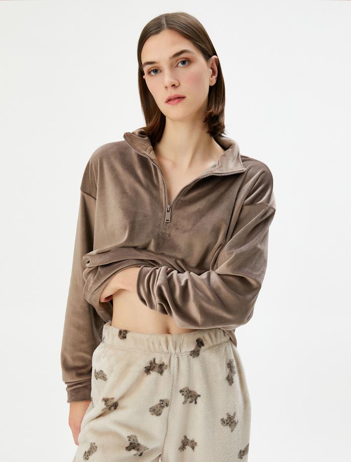  Kadife Pijama Üstü Yarım Fermuarlı Polo Yaka