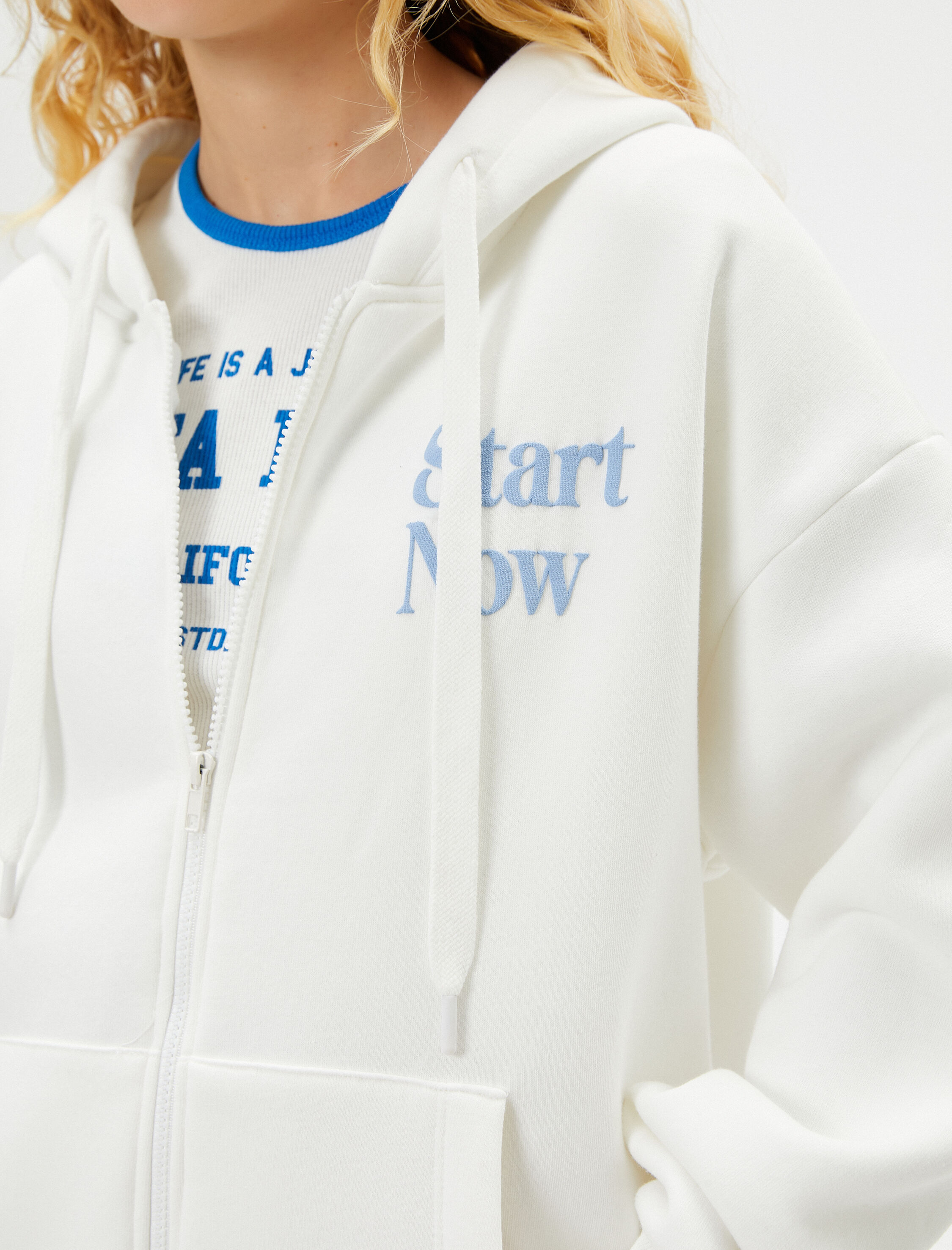   Şardonlu Fermuarlı Sweatshirt Kapüşonlu Arkası Baskılı Cepli Pamuk Karışımlı