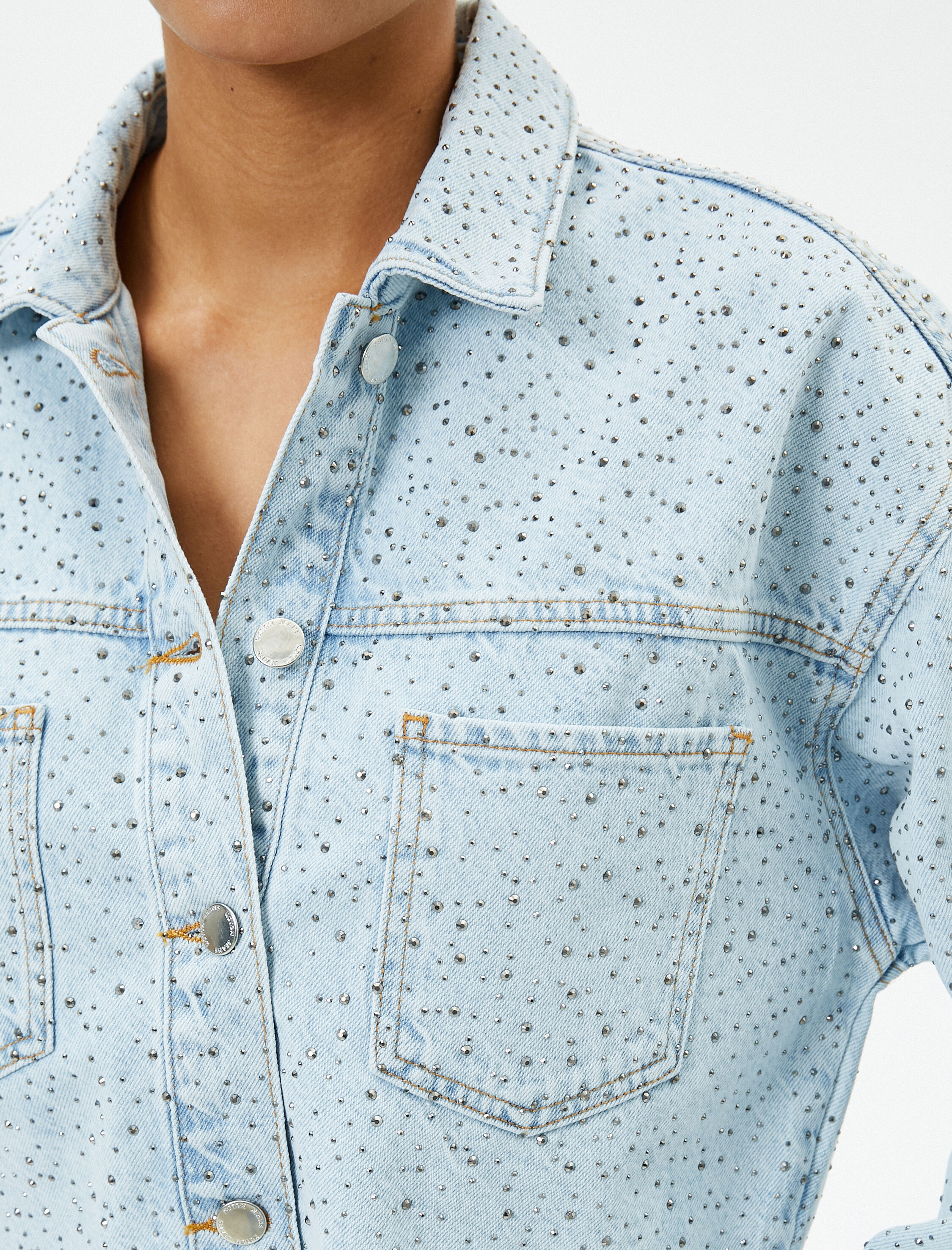   Taşlı Kot Ceket Aplike Cep Detaylı Rahat Kesim Gömlek Yaka Pamuklu