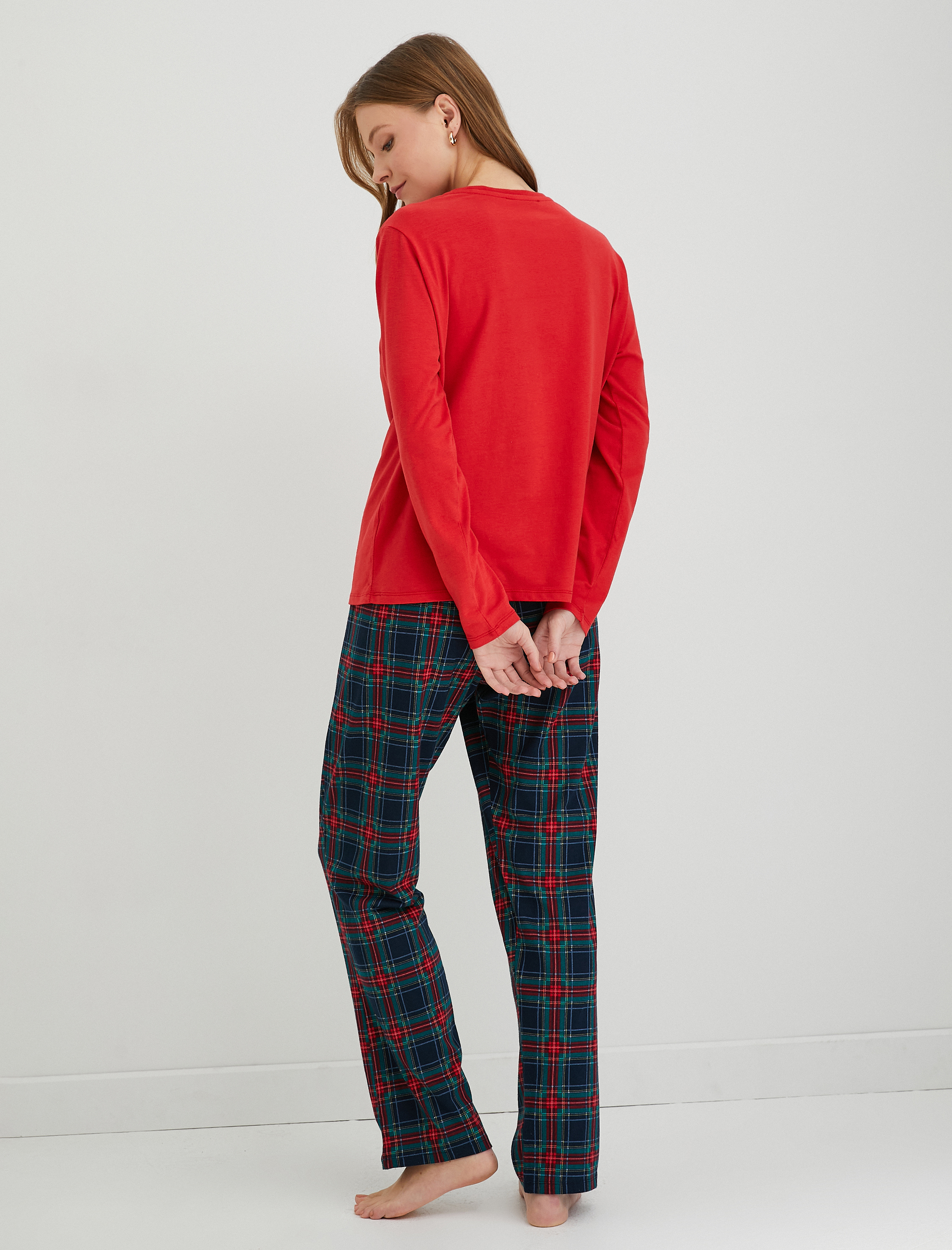   Yılbaşı Temalı Pijama Takımı Baskılı Uzun Kollu