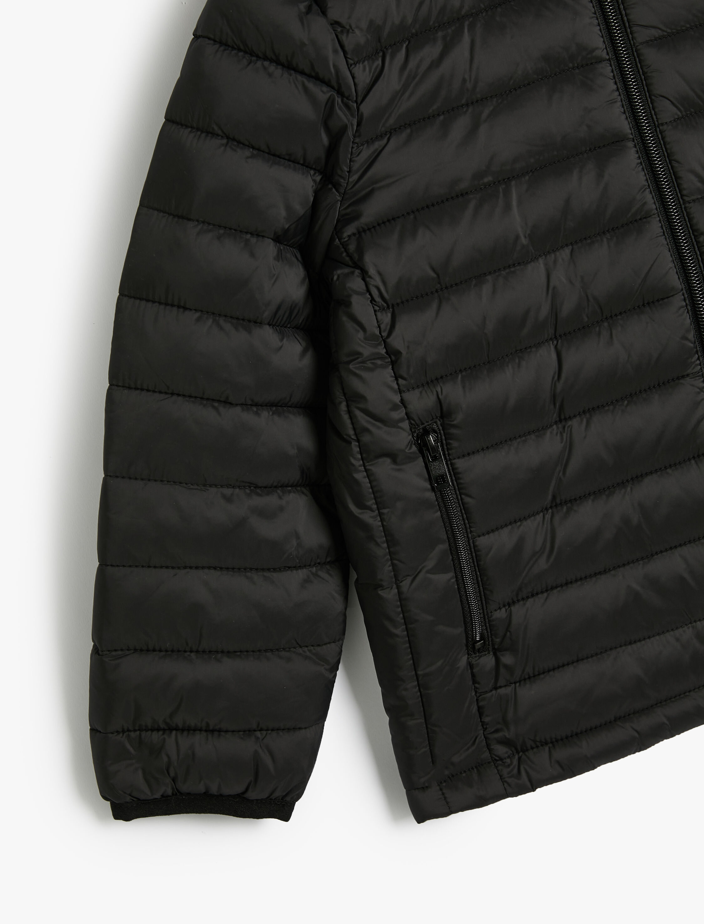  Erkek Çocuk Şişme Mont Kapşonlu Cepli Fermuarlı