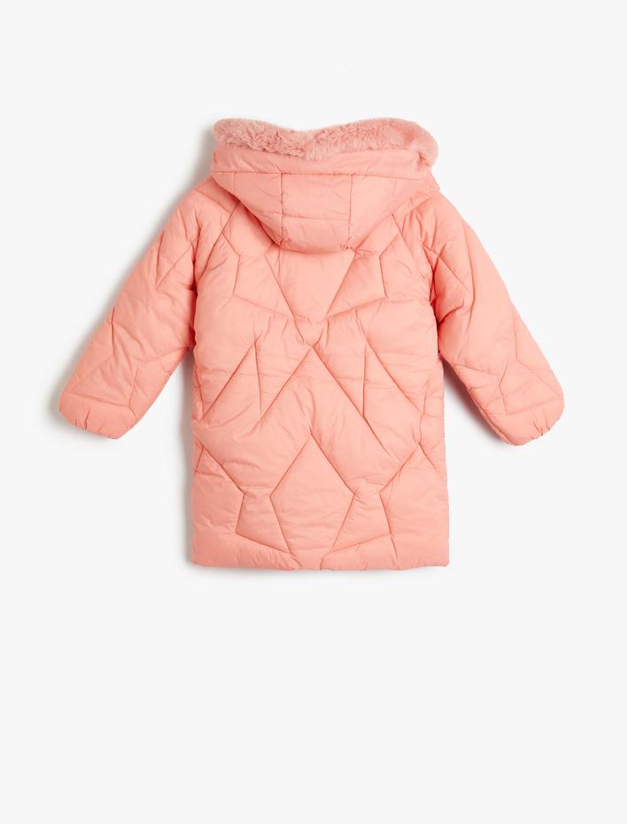 Kız Çocuk Oversize Şişme Mont Suni Kürk Detaylı Kapşonlu Kapaklı Cepli