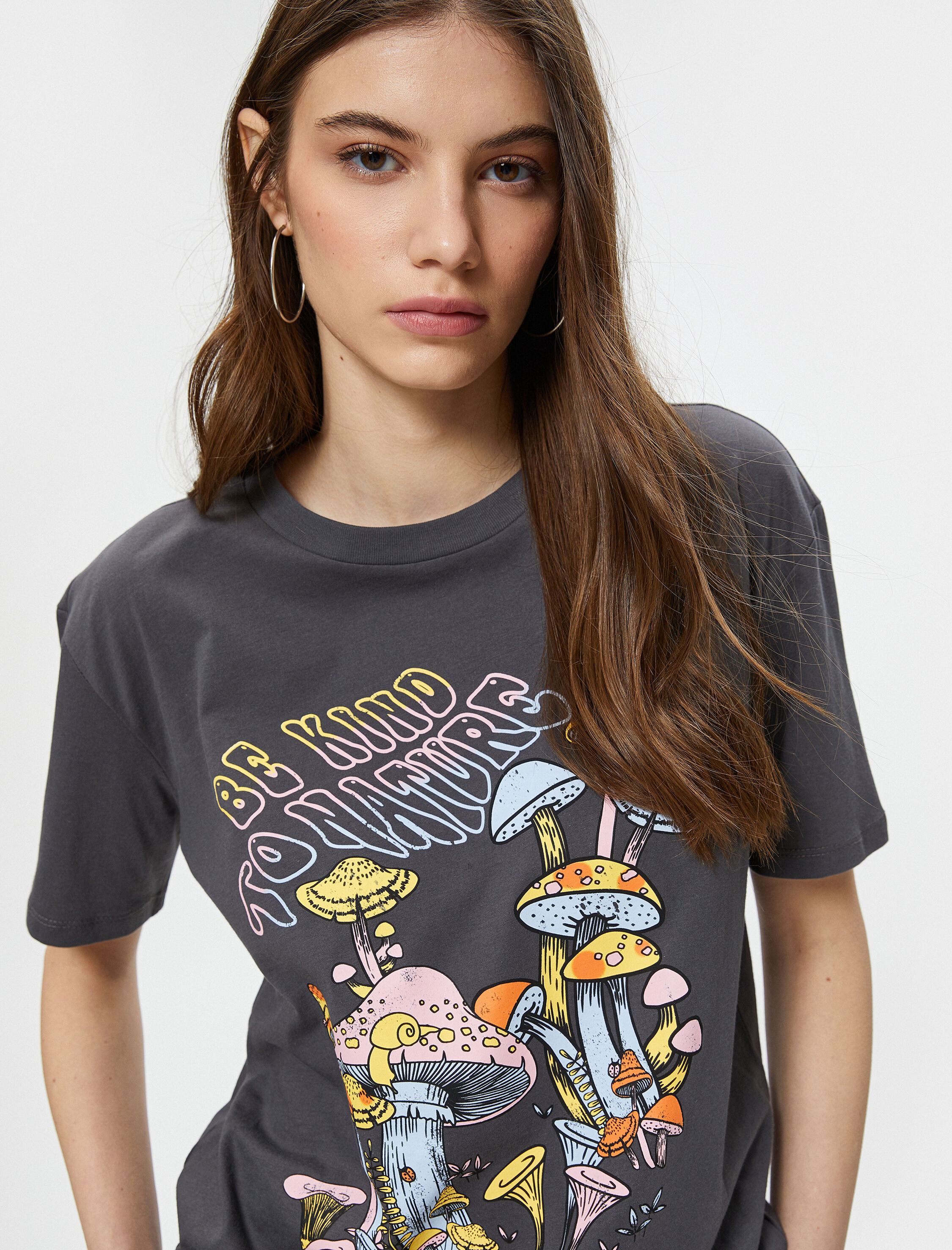   Baskılı Tişört Rahat Kalıp Kısa Kollu Bisiklet Yaka Pamuklu Soluk Efektli