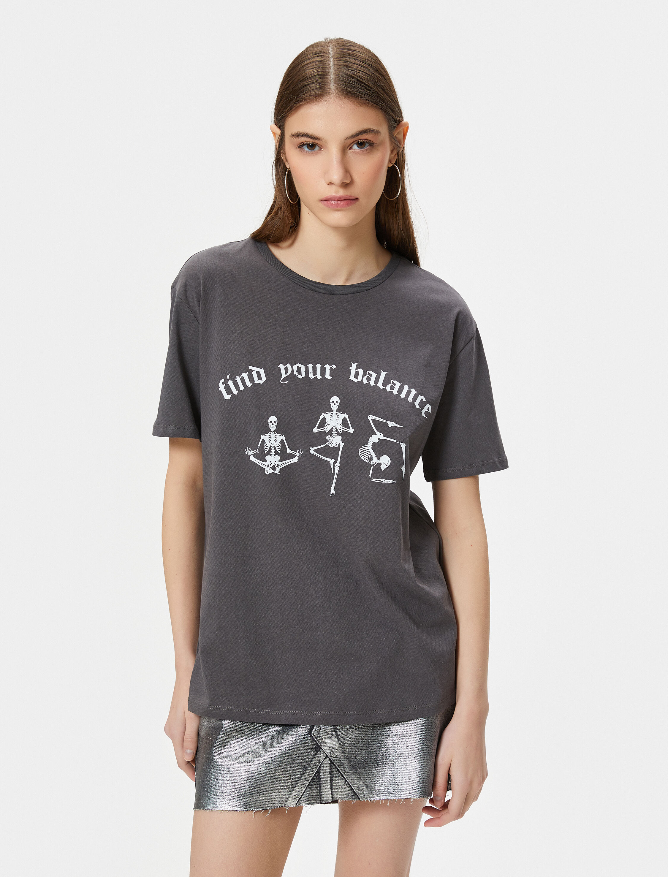   Gotik Temalı Baskılı Tişört Kısa Kollu Bisiklet Yaka Pamuklu