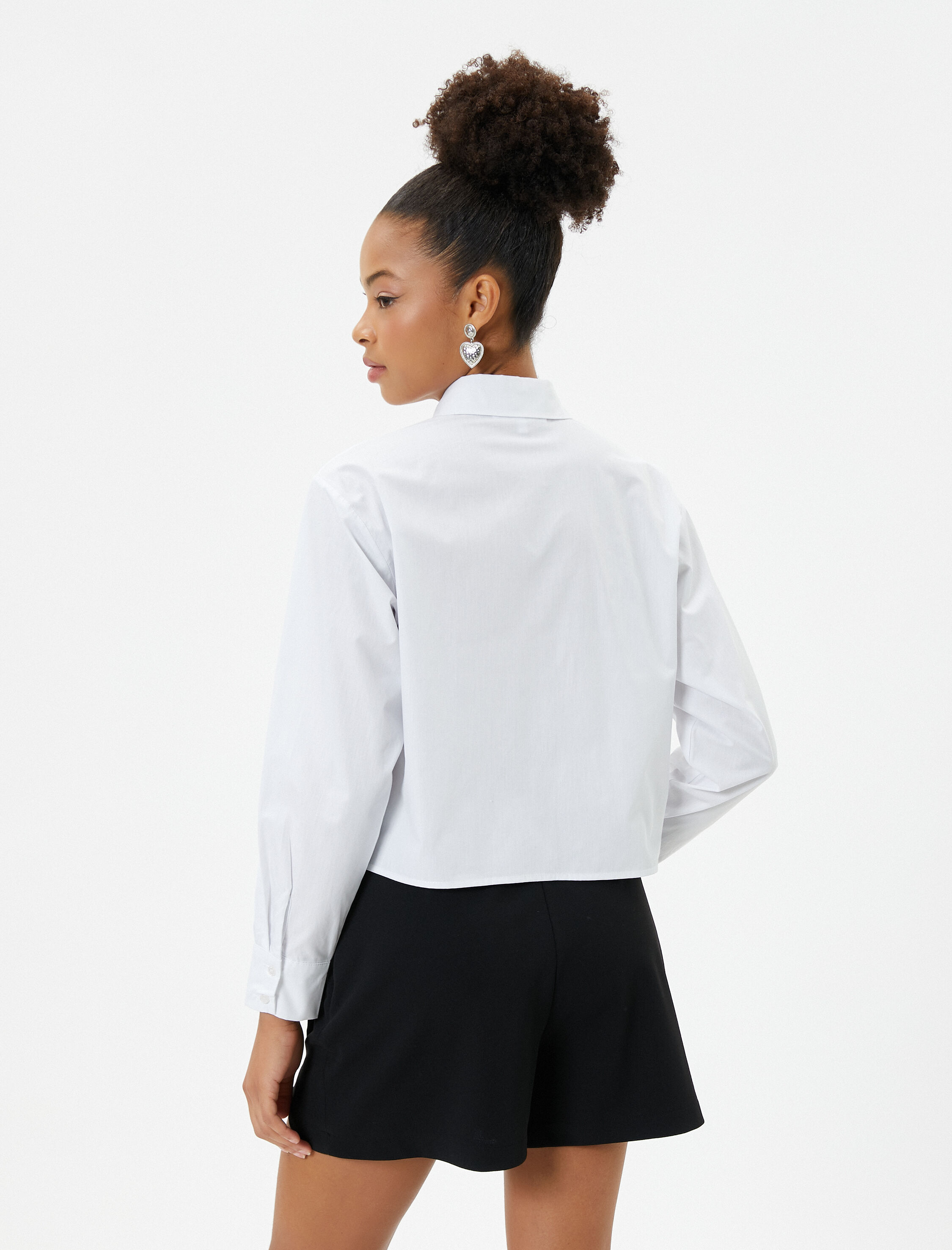   Fırfırlı Gömlek Klasik Yaka Uzun Kollu Pamuklu