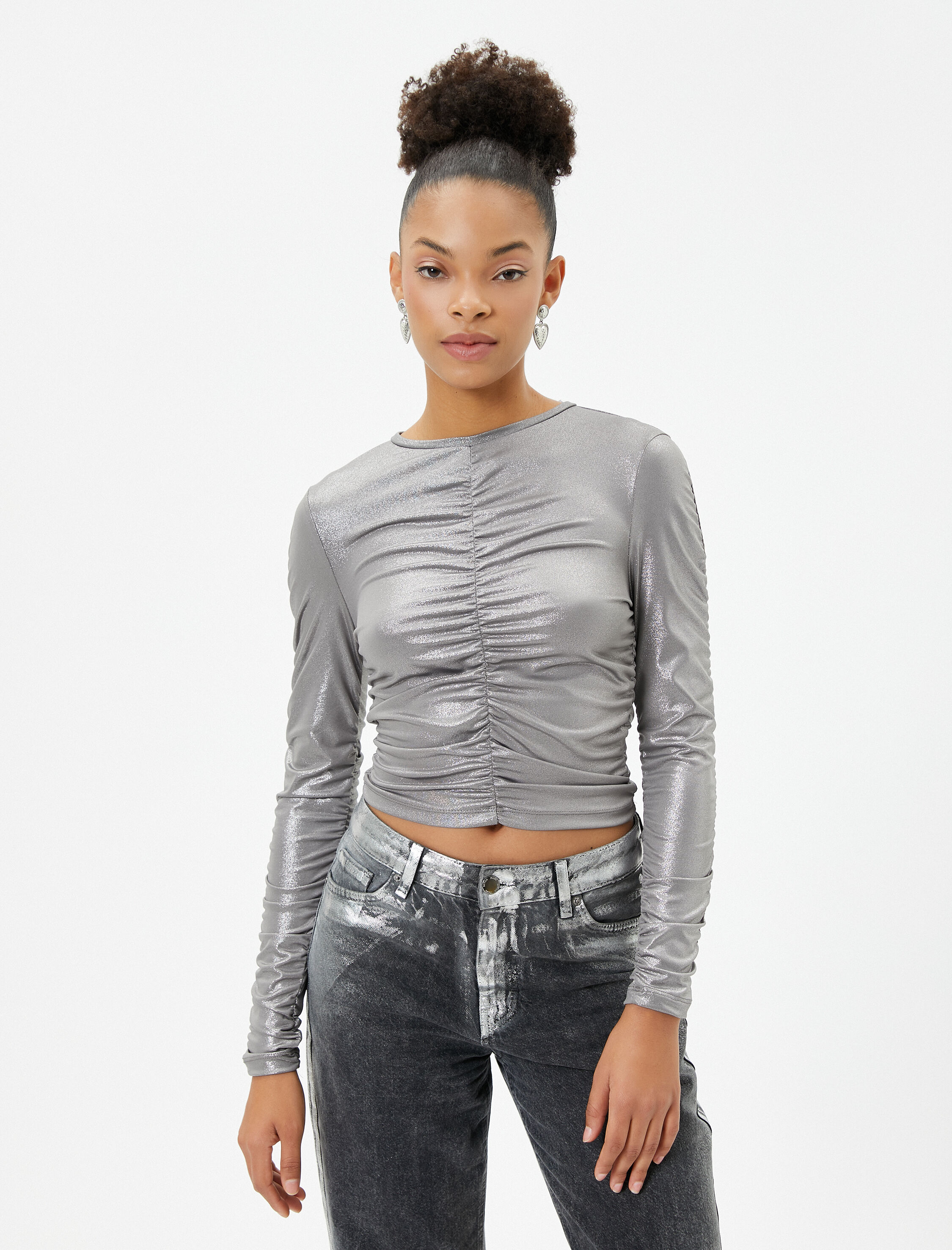   Parlak Metalik Crop Bluz Drape Detaylı Uzun Kollu Bisiklet Yaka