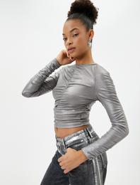 Parlak Metalik Crop Bluz Drape Detaylı Uzun Kollu Bisiklet Yaka