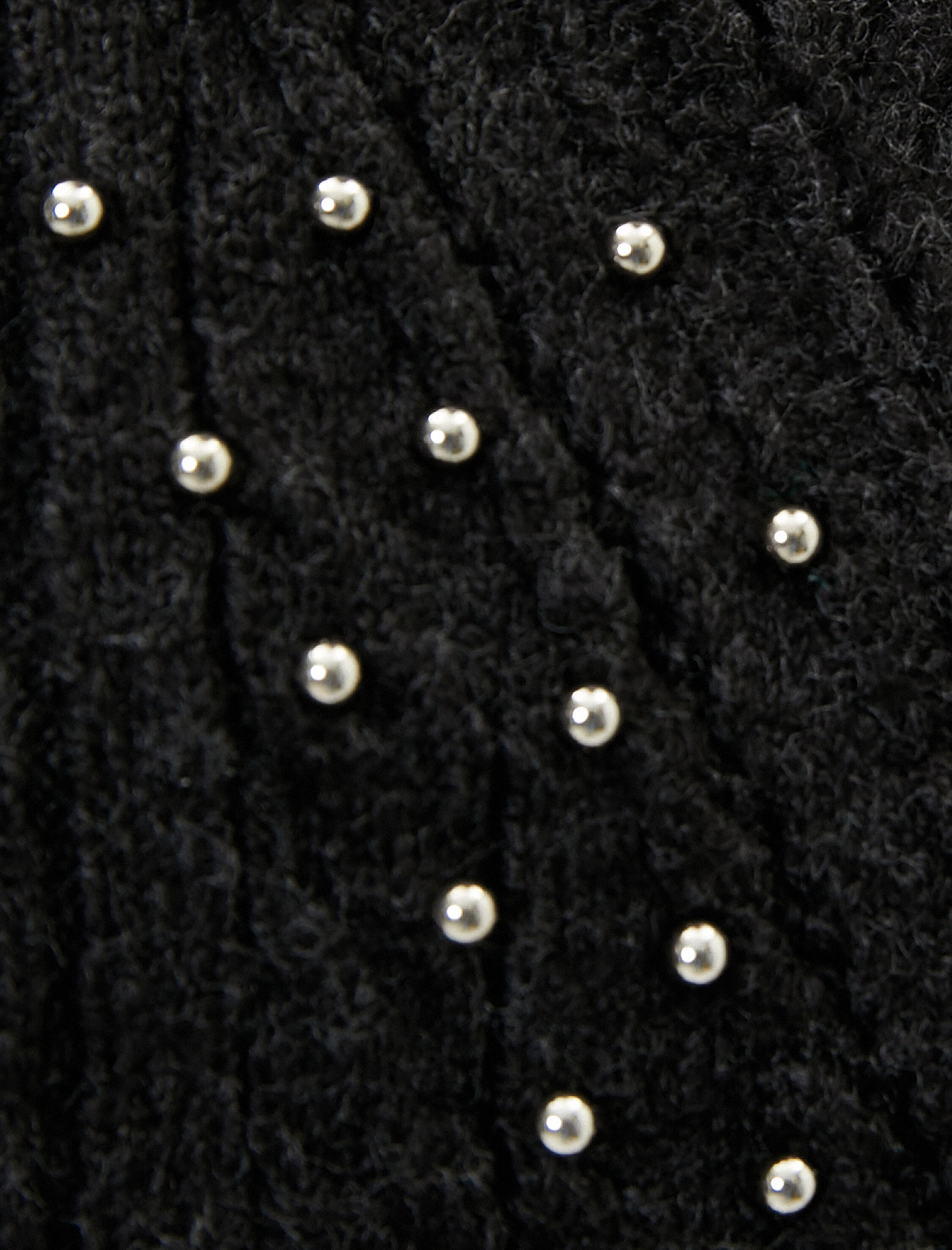   Triko Süveter Boncuk İşlemeli Kolsuz Yuvarlak Yaka