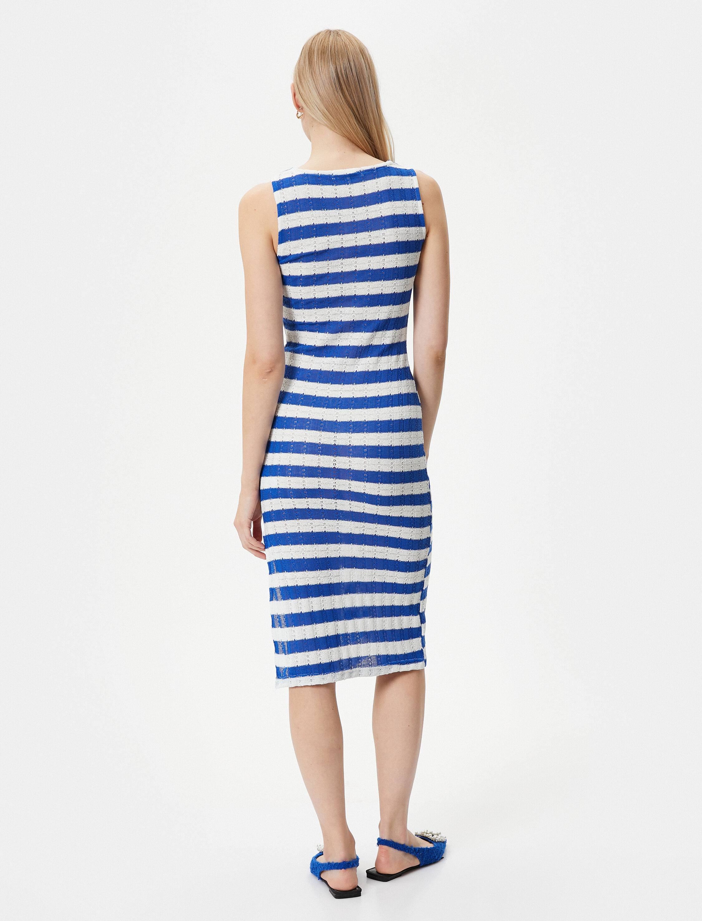   Midi Elbise Yırtmaç Detaylı Bisiklet Yaka