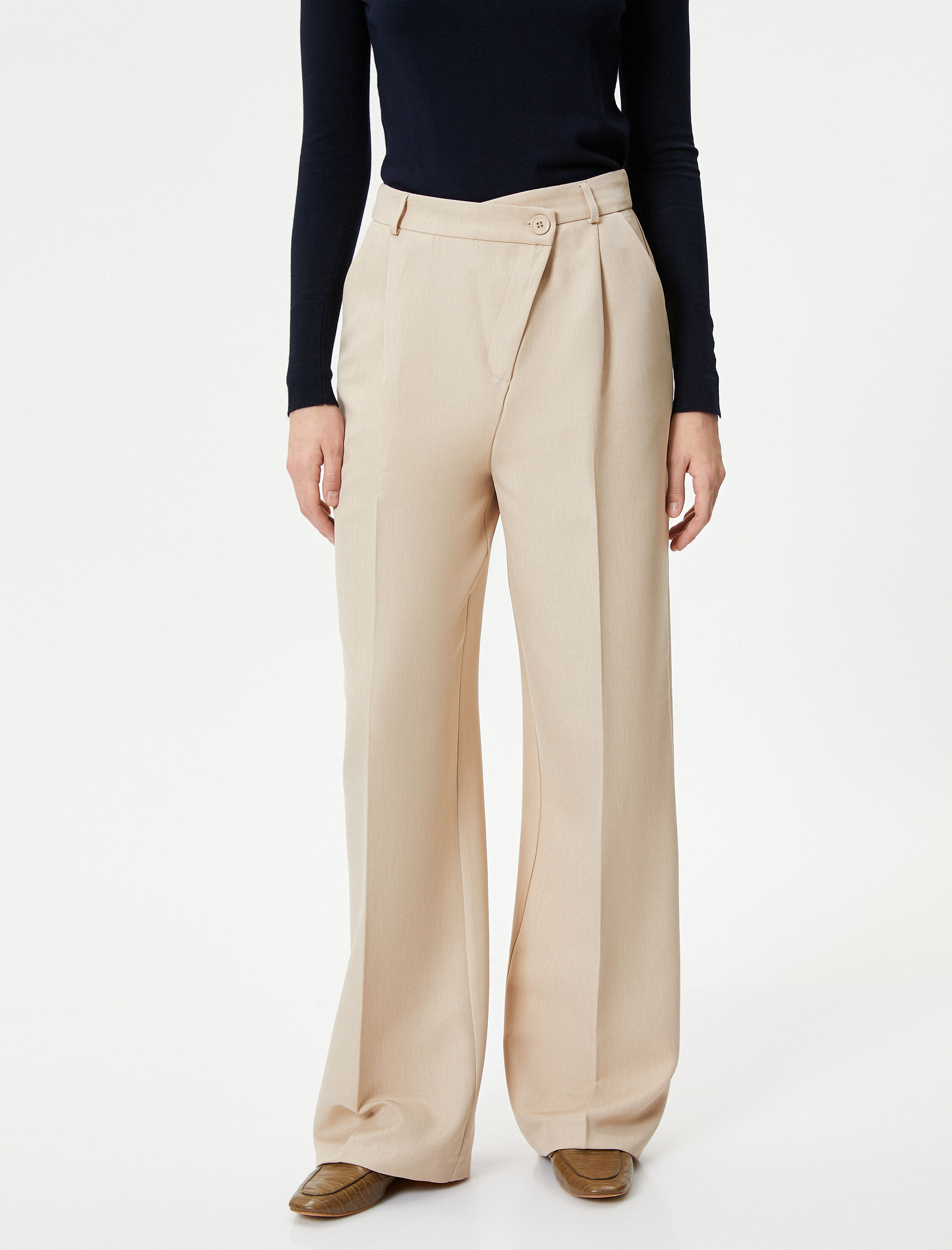   Kumaş Bol Paça Pantolon Asimetrik Bel Düğmeli