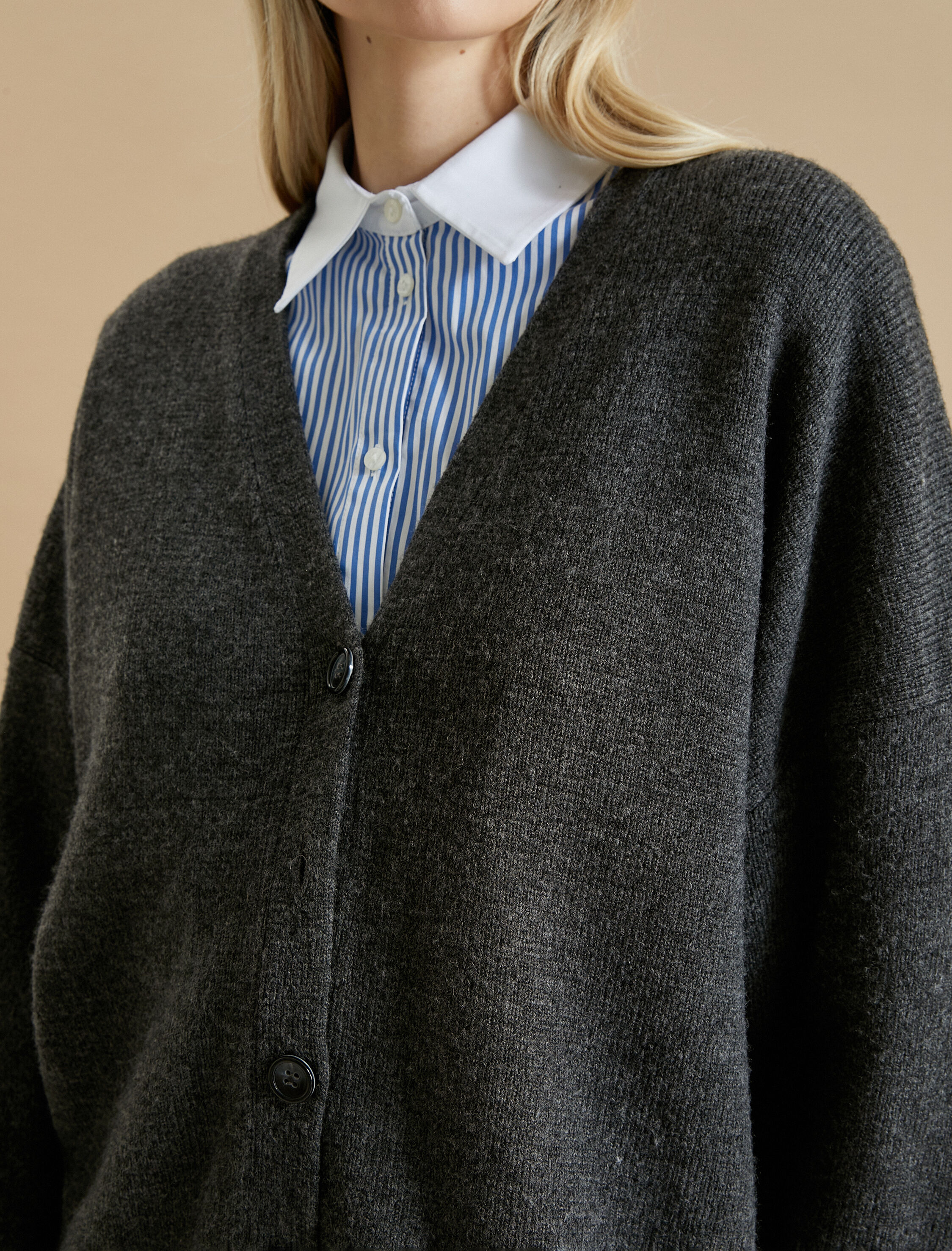   Triko Oversize Hırka V Yaka Düğmeli