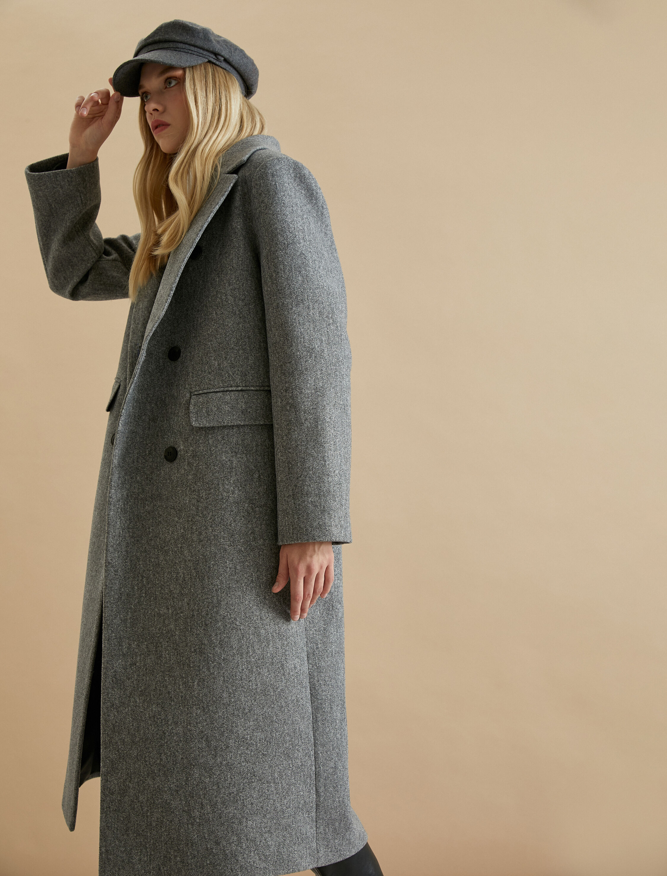   Koton X Şahika Ercümen - Kruvaze Düğmeli Uzun Kaşe Kaban