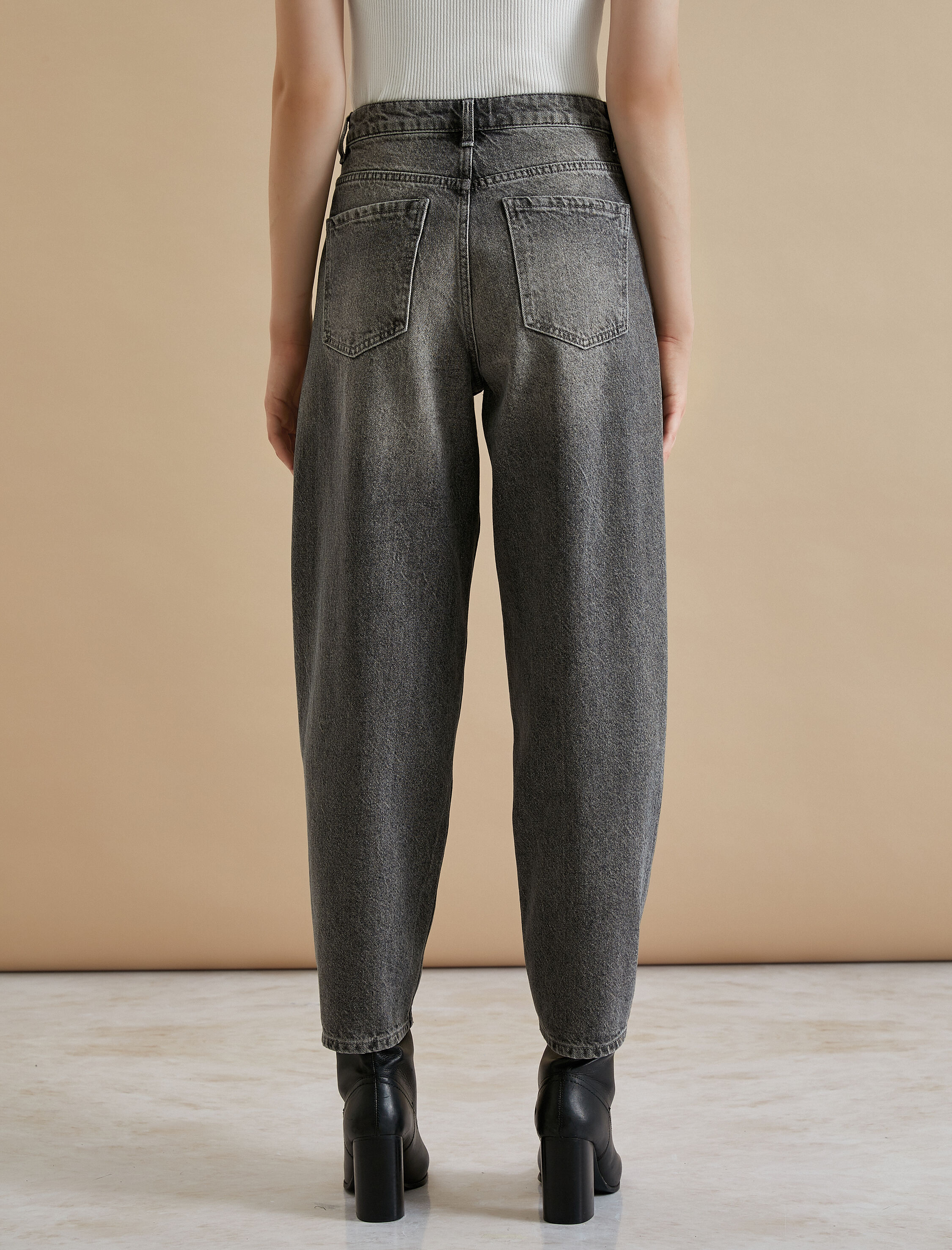   Koton X Şahika Ercümen - Yüksel Bel Kot Pantolon Rahat Kalıp Cepli Esnemeyen Pamuklu