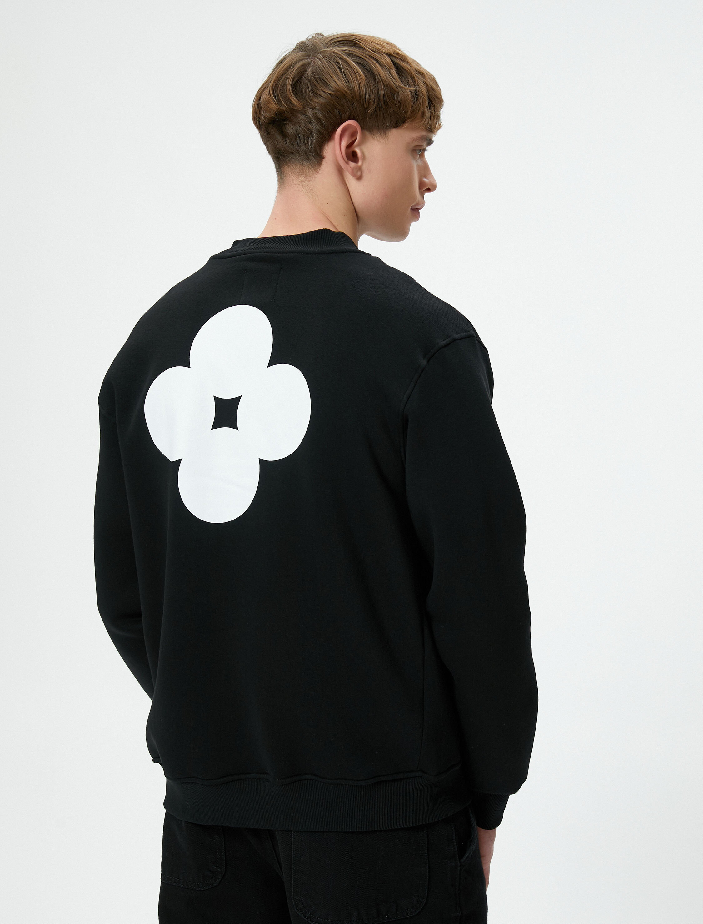   Fermuarlı Hırka Bomber Yaka Arkası Baskılı Cep Detaylı