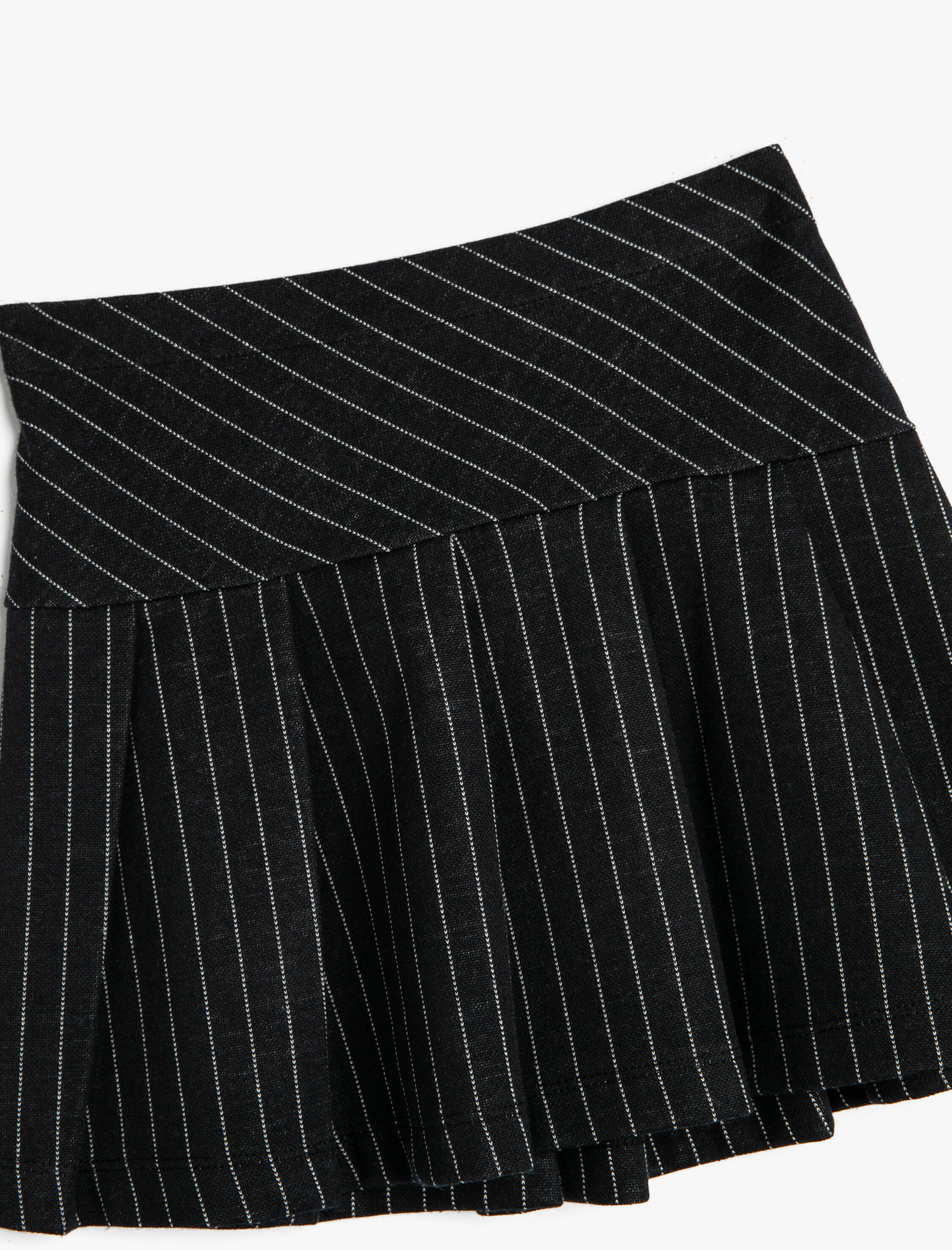  Kız Çocuk Etek Beli Lastikli Viskon Kumaş