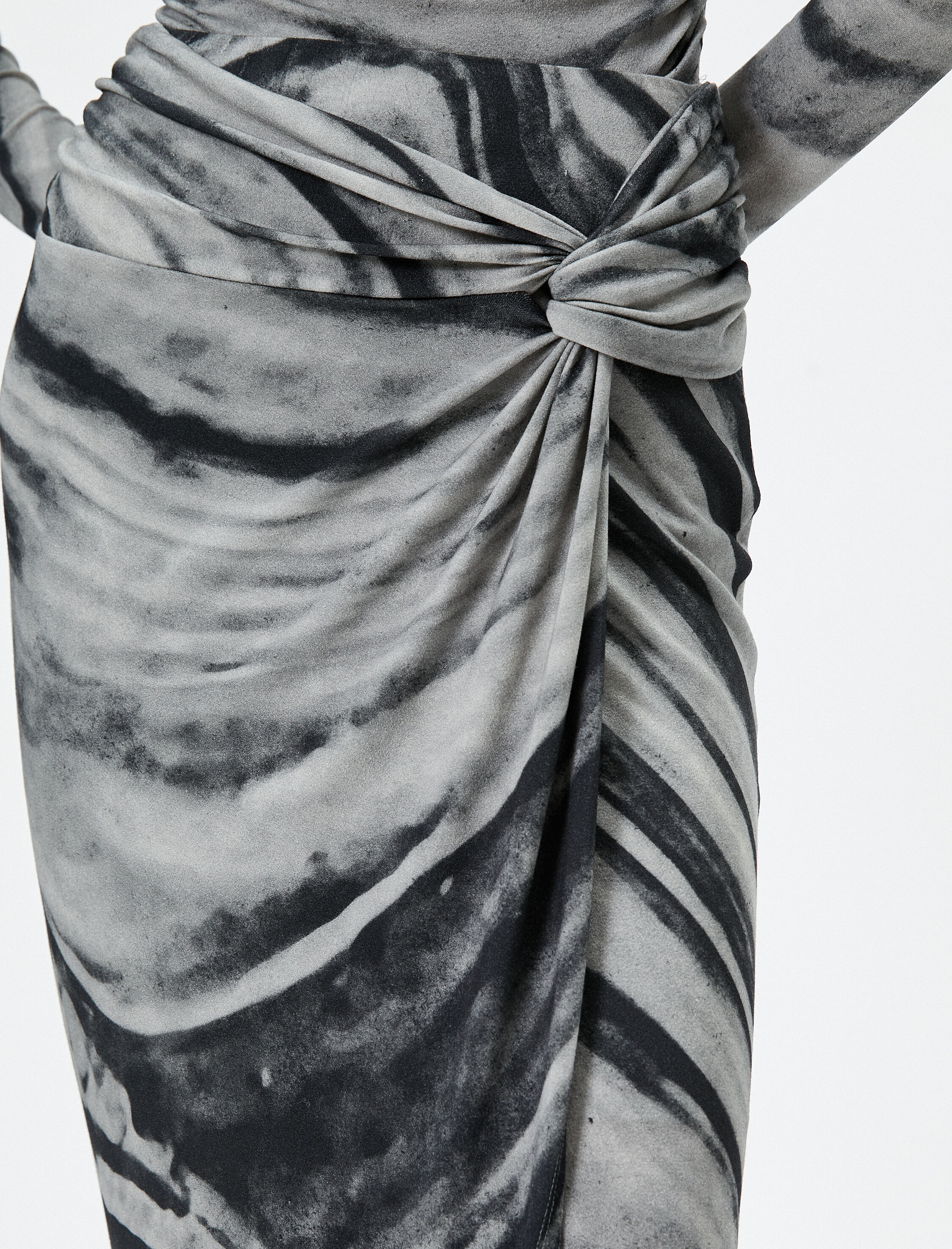   Koton X Şahika Ercümen - Soyut Desenli Midi Etek