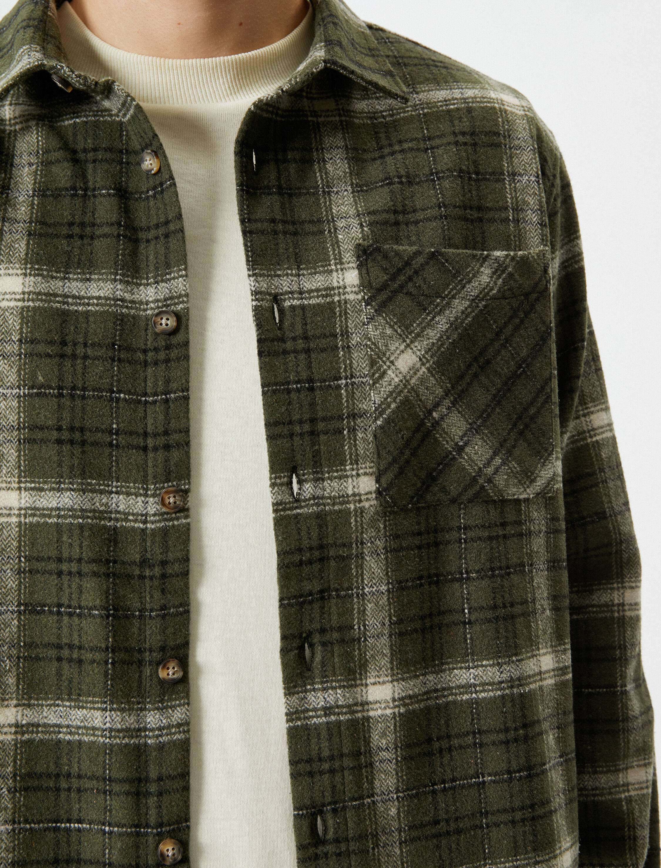   Oduncu Gömleği Cep Detaylı Klasik Yaka Uzun Kollu