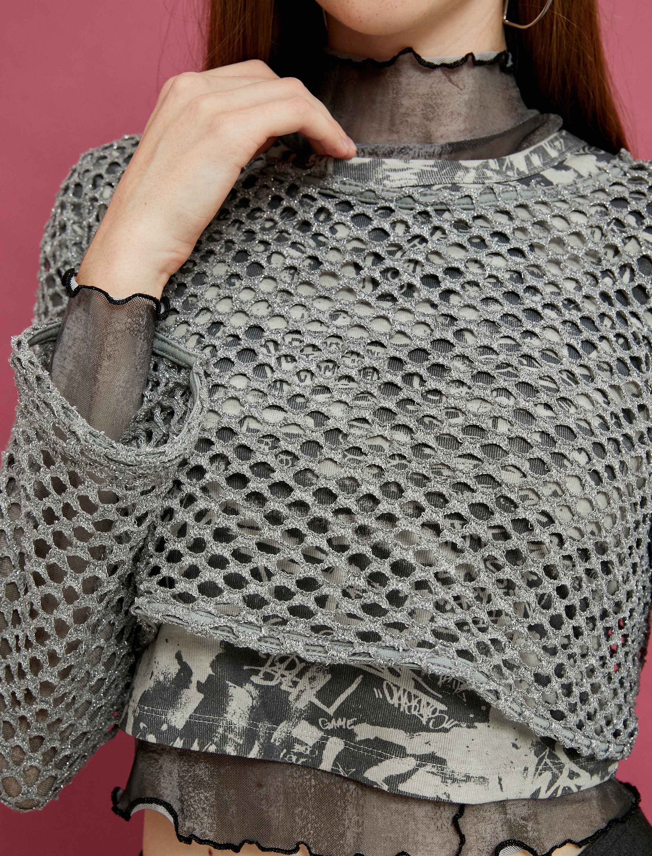   Uzun Kollu Tişört Crop Sim Detaylı Ajurlu İspanyol Kollu Rahat Kesim