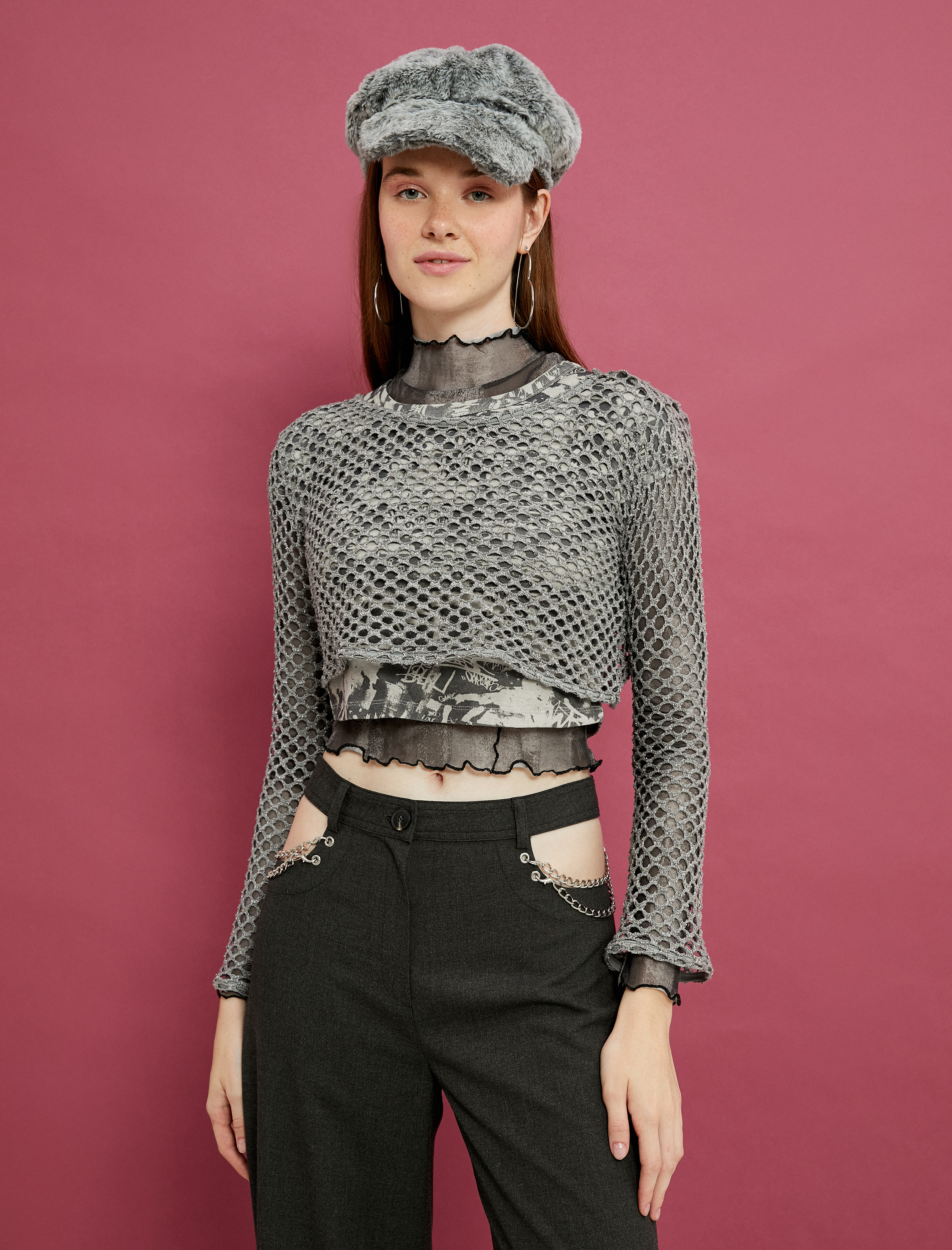   Uzun Kollu Tişört Crop Sim Detaylı Ajurlu İspanyol Kollu Rahat Kesim