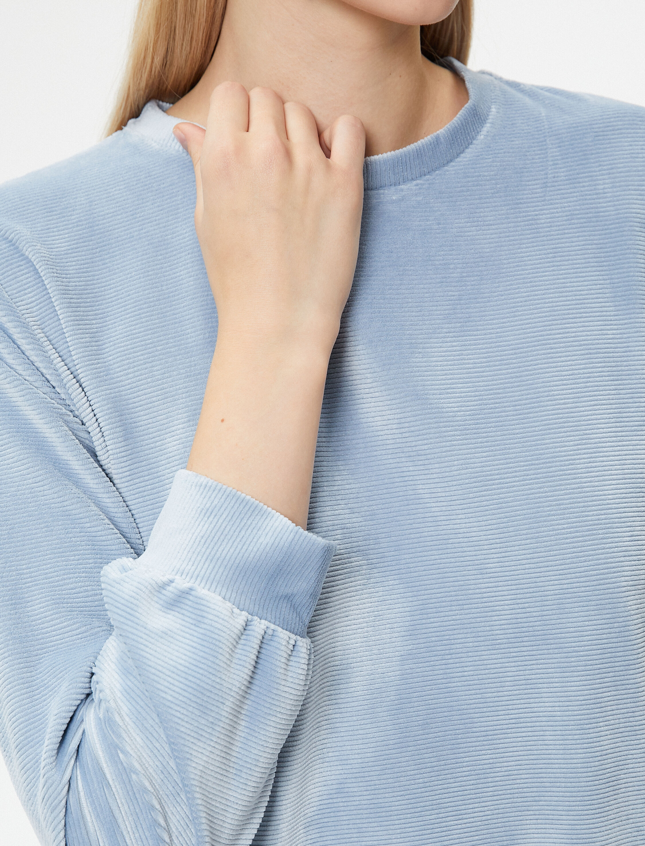   Kışlık Pijama Üstü Kadife Yumuşak Dokulu Uzun Kollu Bisiklet Yaka