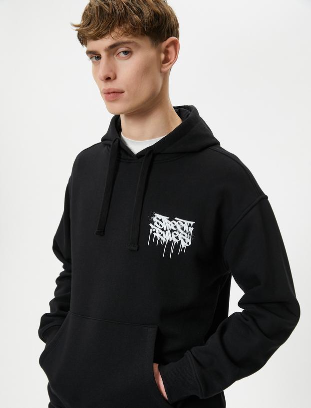 Arkası Baskılı Hoodie Kanguru Cepli Grafiti Temalı Rahat Kesim_0