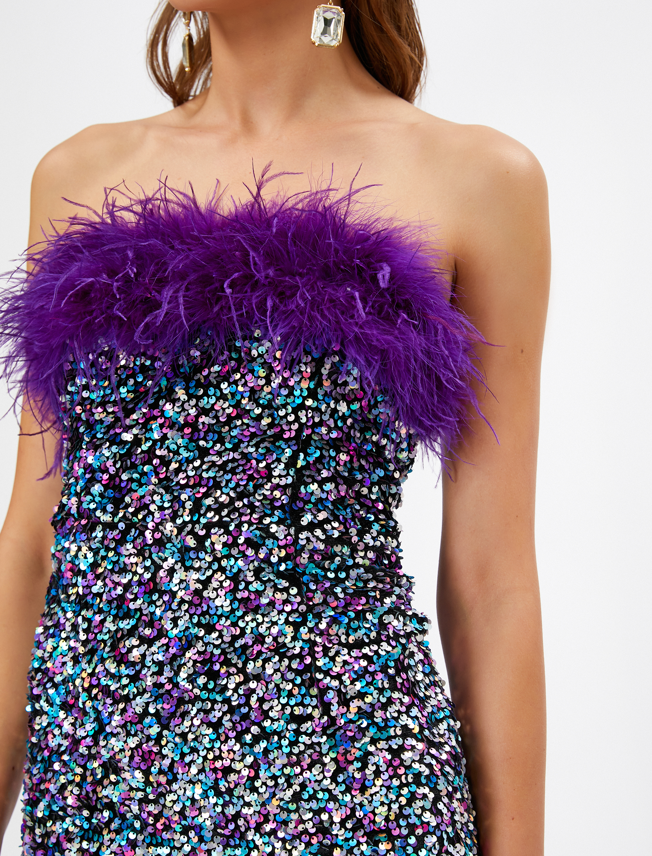   Yılbaşı Elbisesi Payetli Mini Straplez Otriş Detaylı