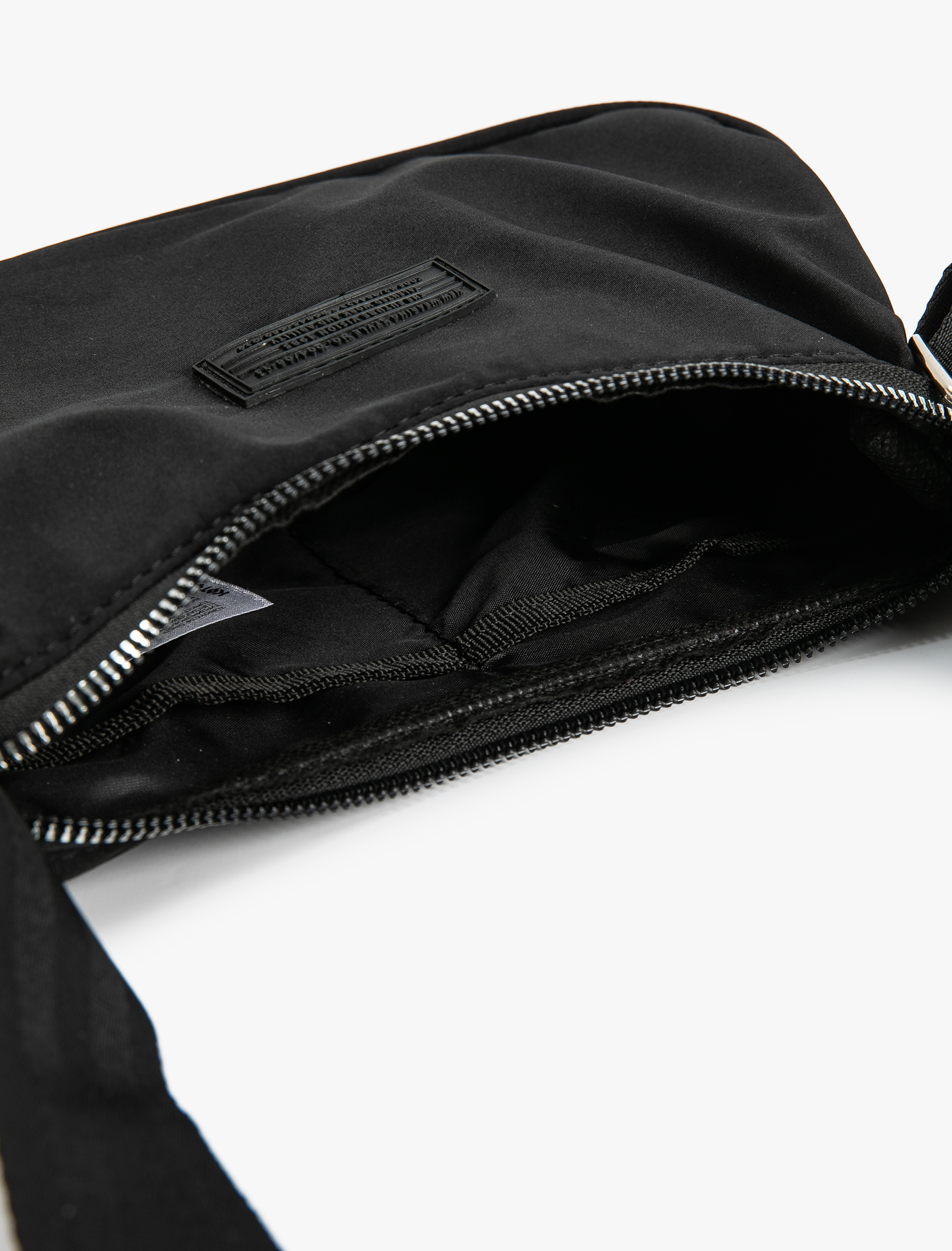  Kadın Küçük Çapraz Çanta Askılı Cüzdan Detaylı Fermuarlı