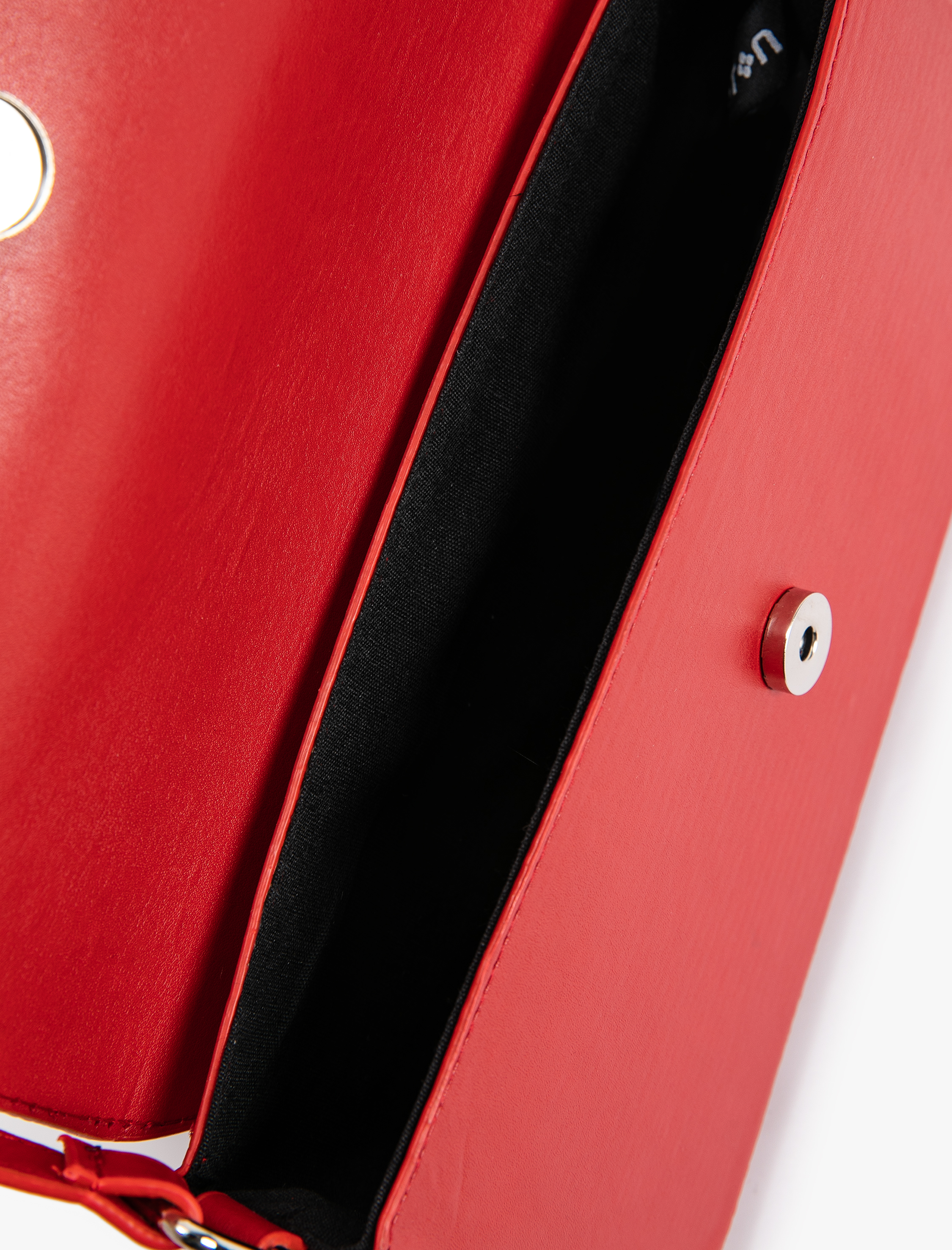  Kadın Baget Çanta Metal Toka Detaylı Kapaklı Suni Deri Görünümlü