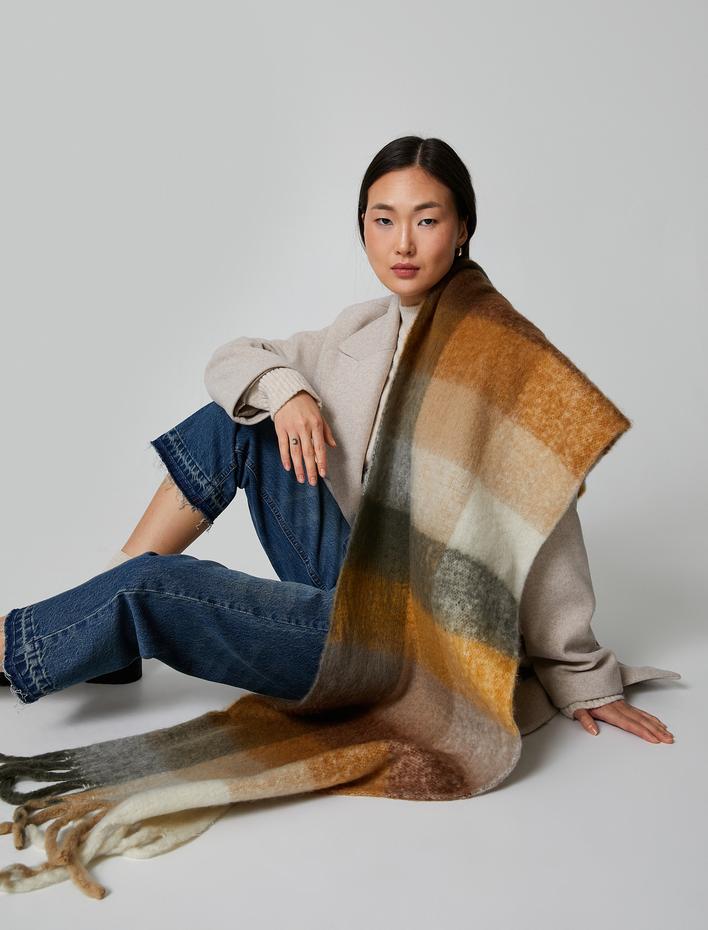 Kadın Ekose Uzun Atkı Püsküllü Yumuşak Dokulu