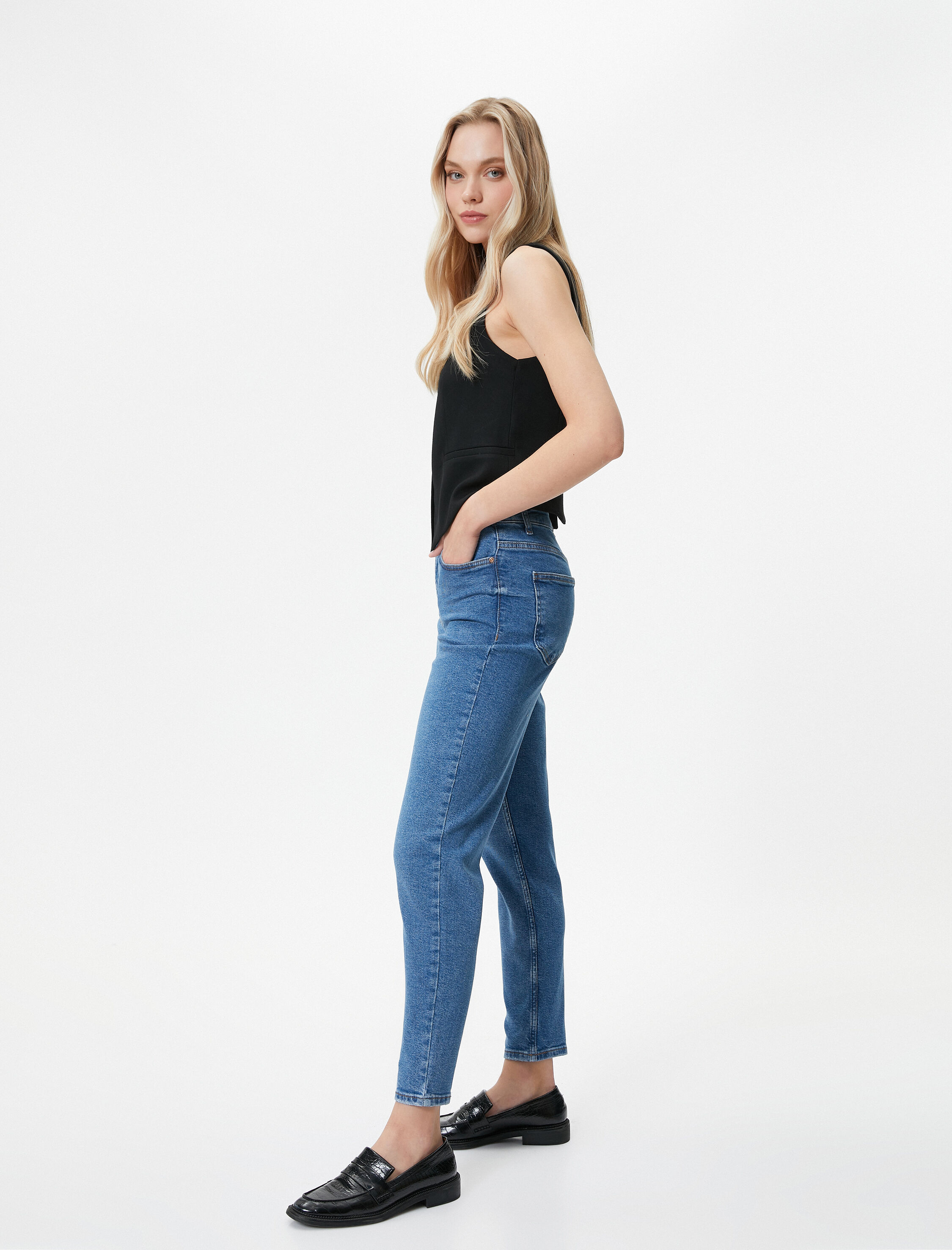   Yüksek Bel Slim Fit Kot Pantolon Rahat Kesim Dar Crop Paça Esnek Pamuklu - Mom Jean