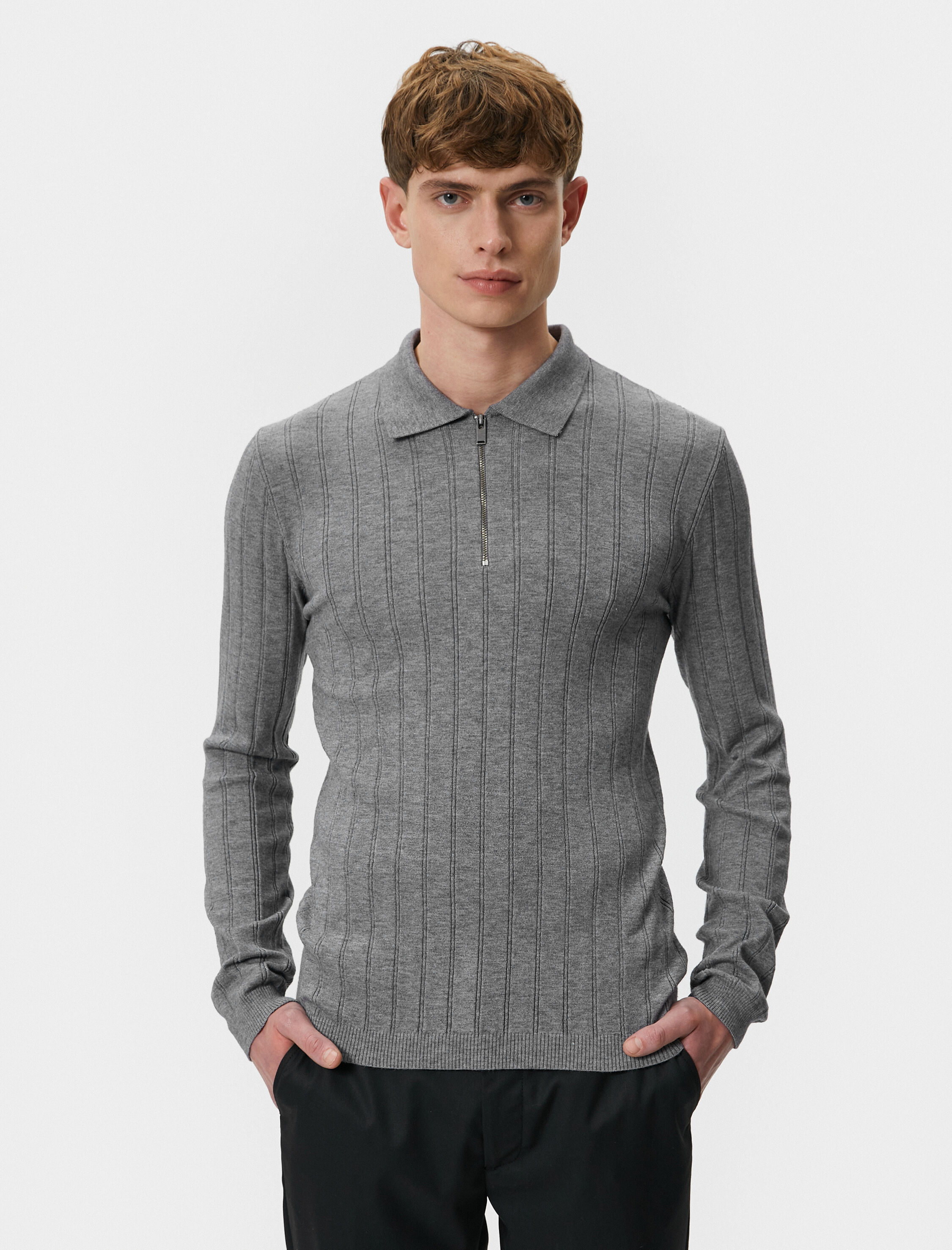   Polo Yaka Kazak Yarım Fermuarlı Slim Fit Dokulu