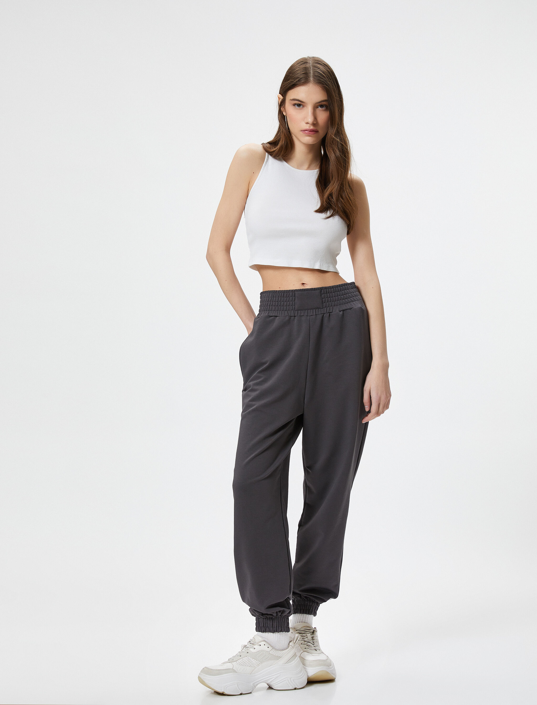   Jogger Eşofman Altı Yüksek Bel Rahat Kalıp Cepli Pamuk Karışımlı