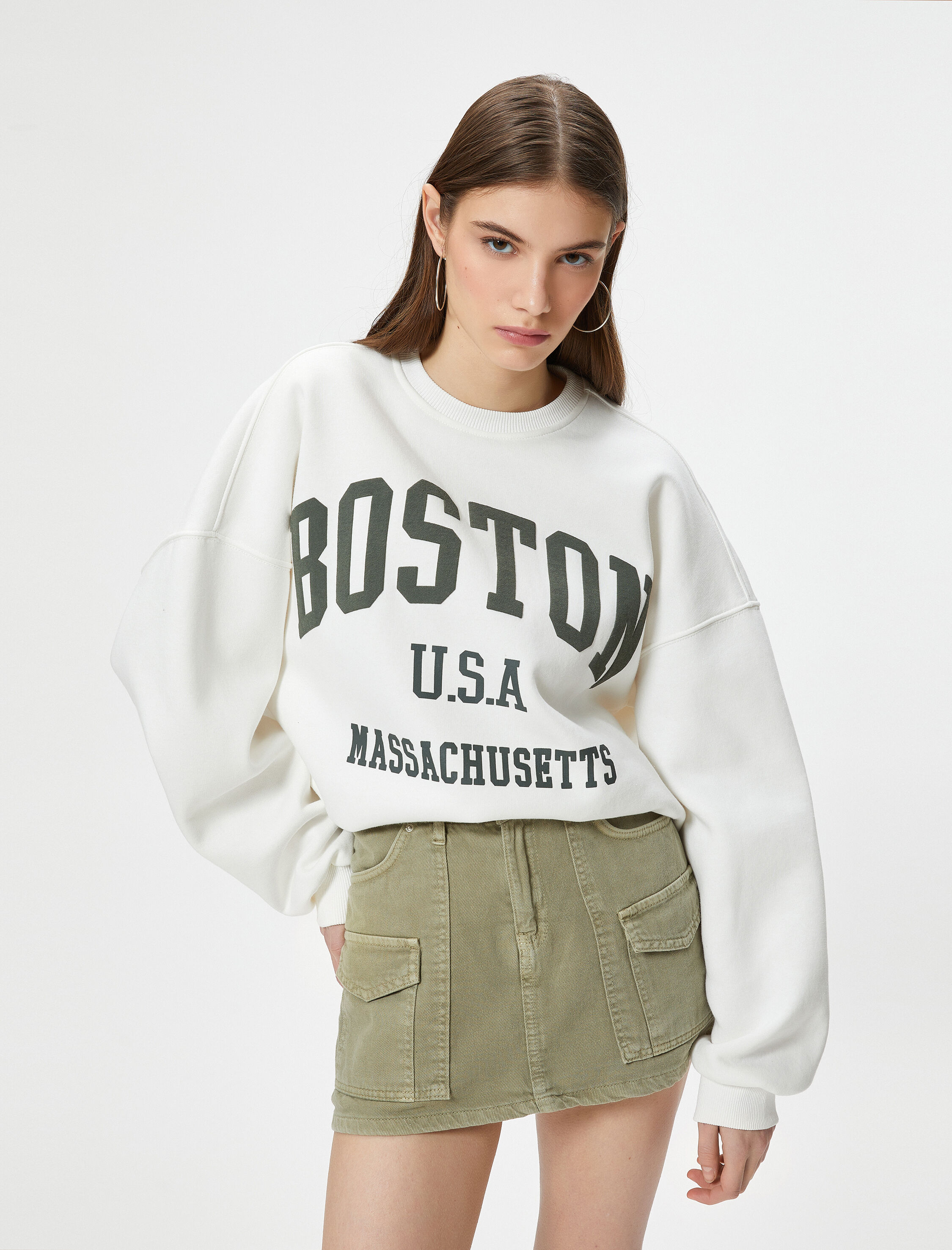   Şardonlu Kolej Sweatshirt Baskılı Uzun Kollu Bisiklet Yaka Rahat Kalıp Pamuklu