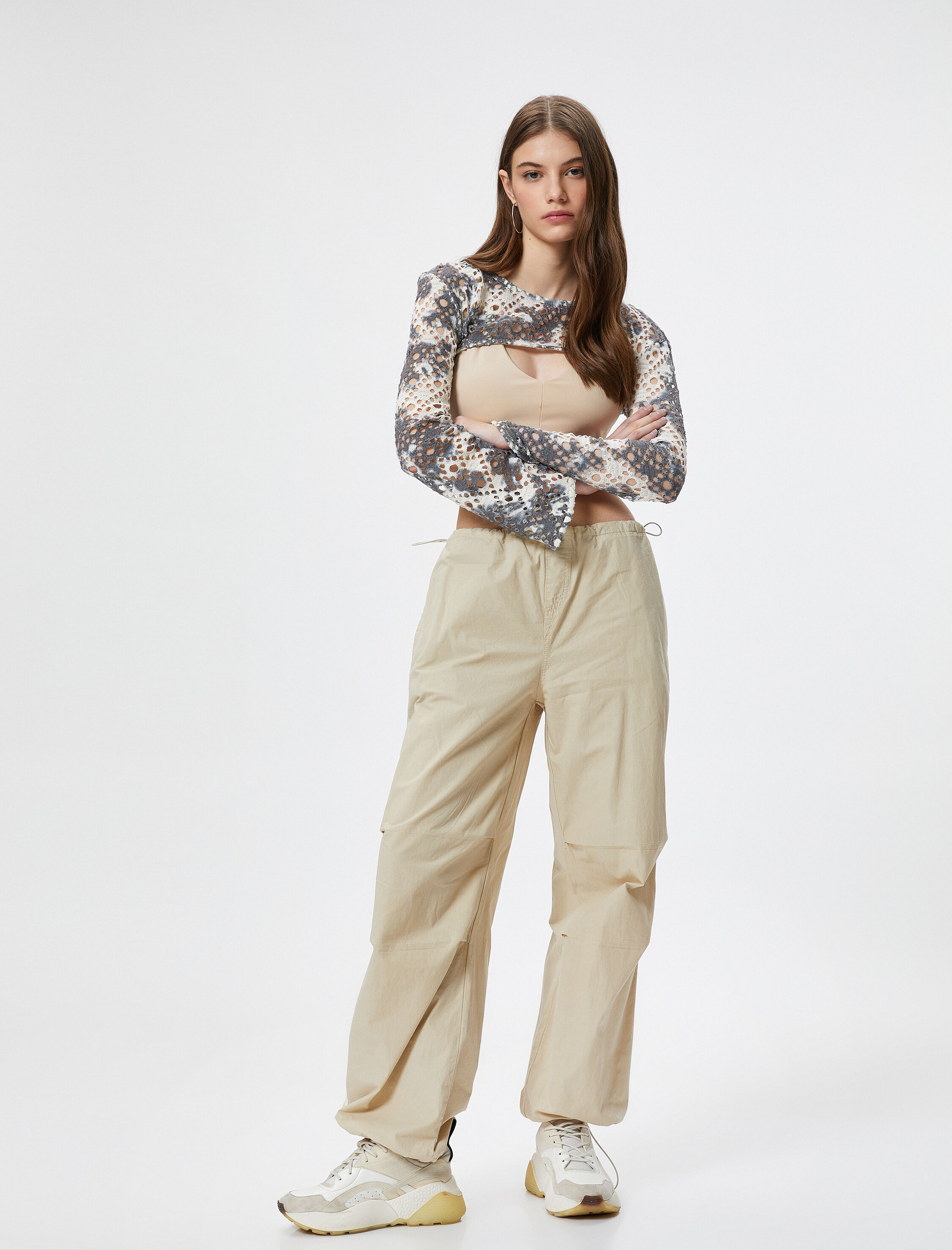   Ajurlu Kroşe Crop Bolero Tişört Uzun Geniş Kollu Batik Desenli