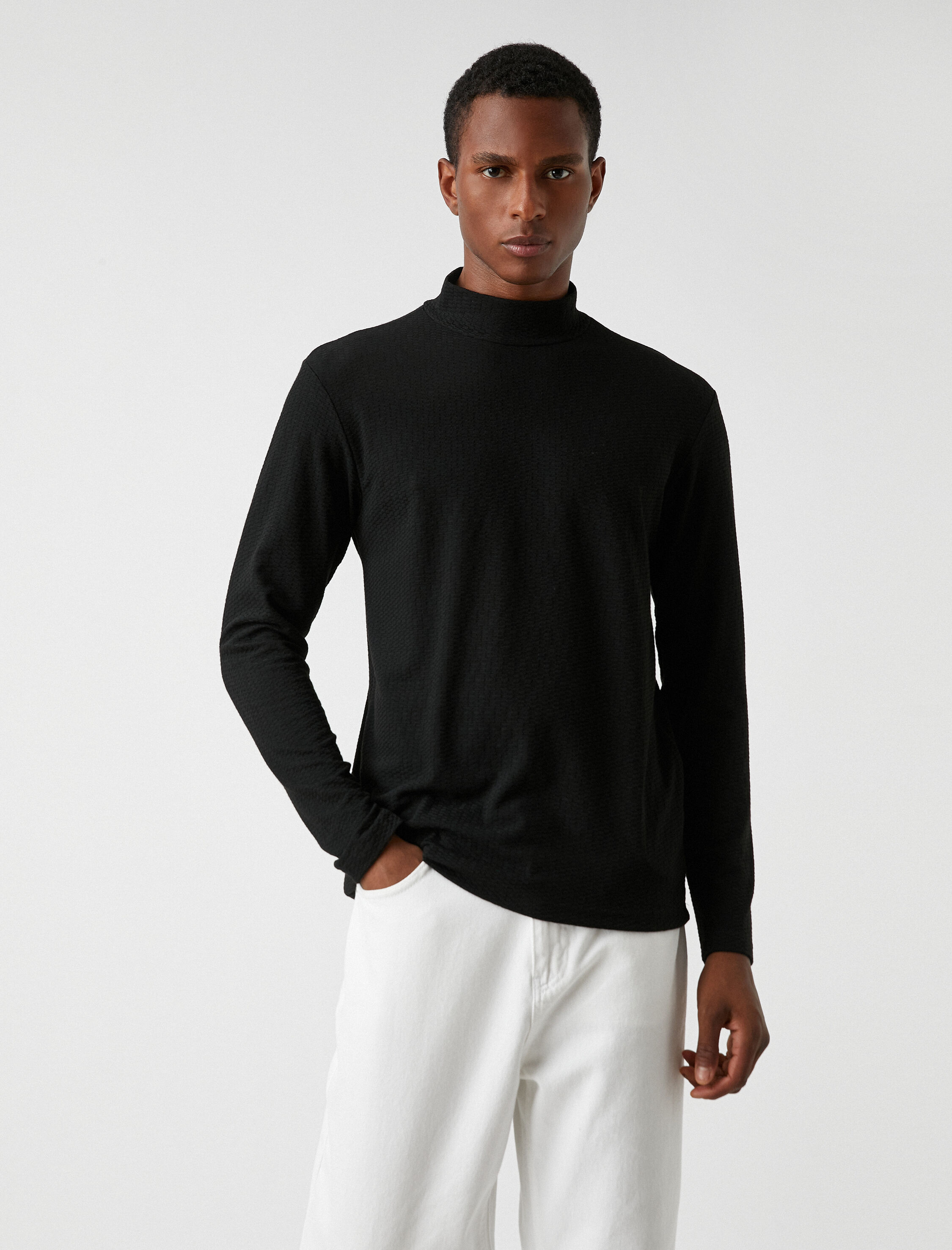   Basic Kazak Yarım Balıkçı Yaka