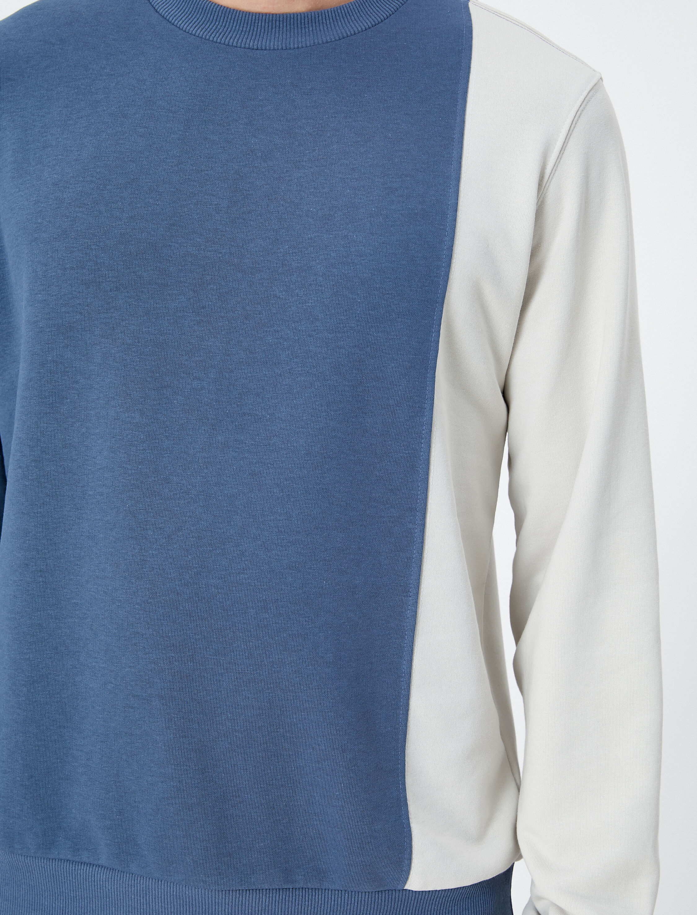   Bisiklet Yaka Sweatshirt Renk Bloklu Etiket Baskılı Uzun Kollu