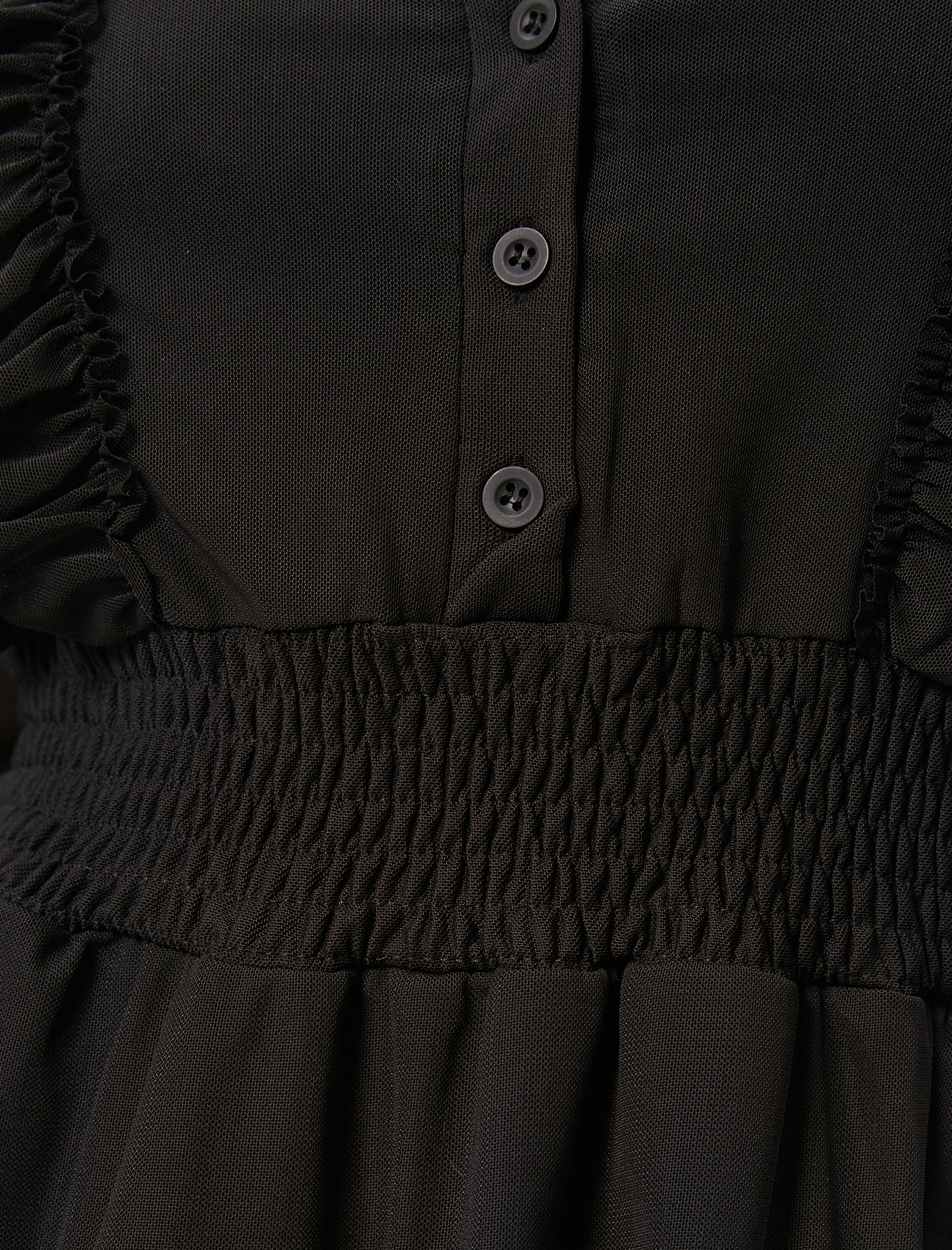   Tül Kısa Elbise Uzun Kollu Katlı Gipeli Düğme Detaylı Fırfırlı Astarlı