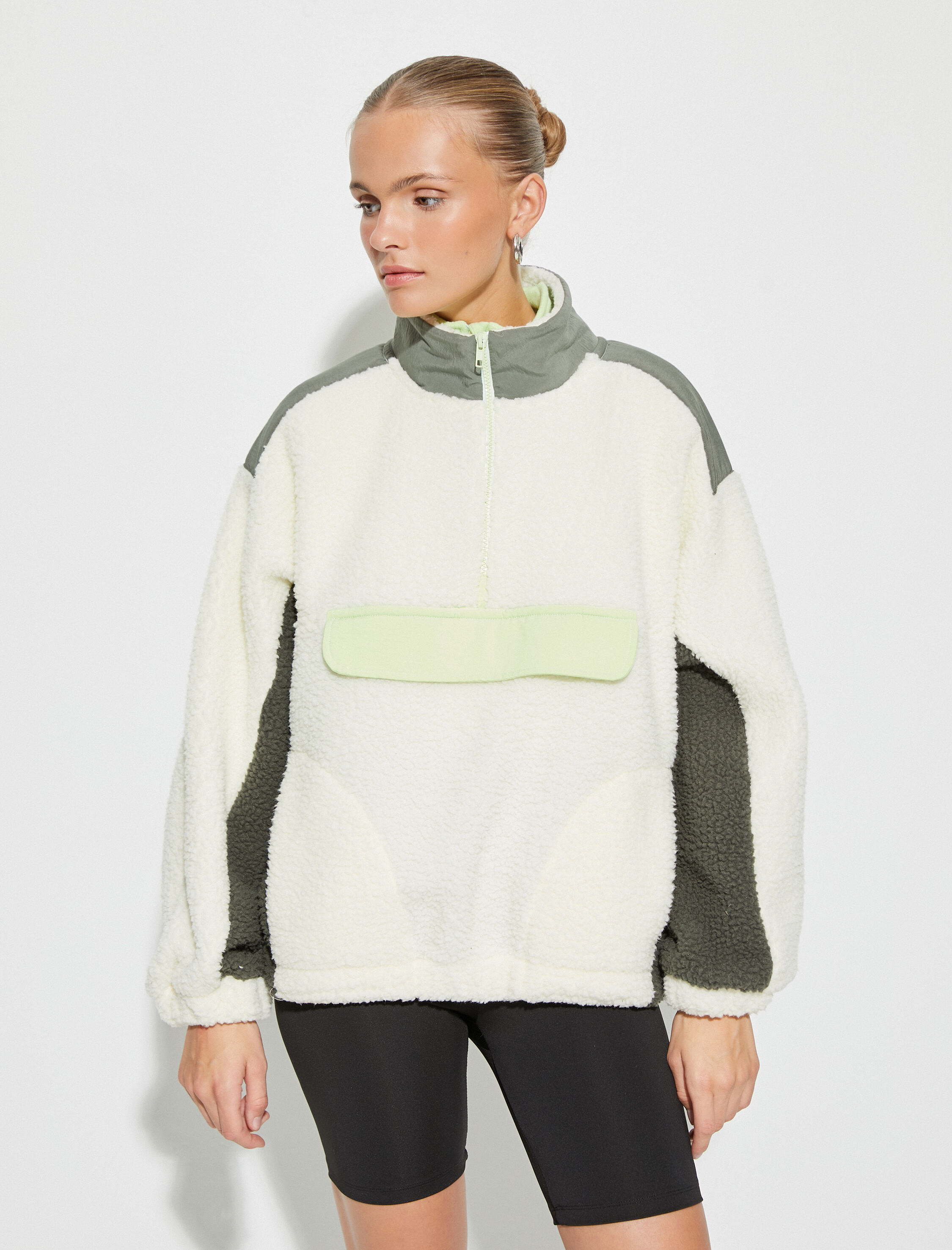   Peluş Sweatshirt Outdoor Dik Yaka Yarım Fermuarlı Cepli