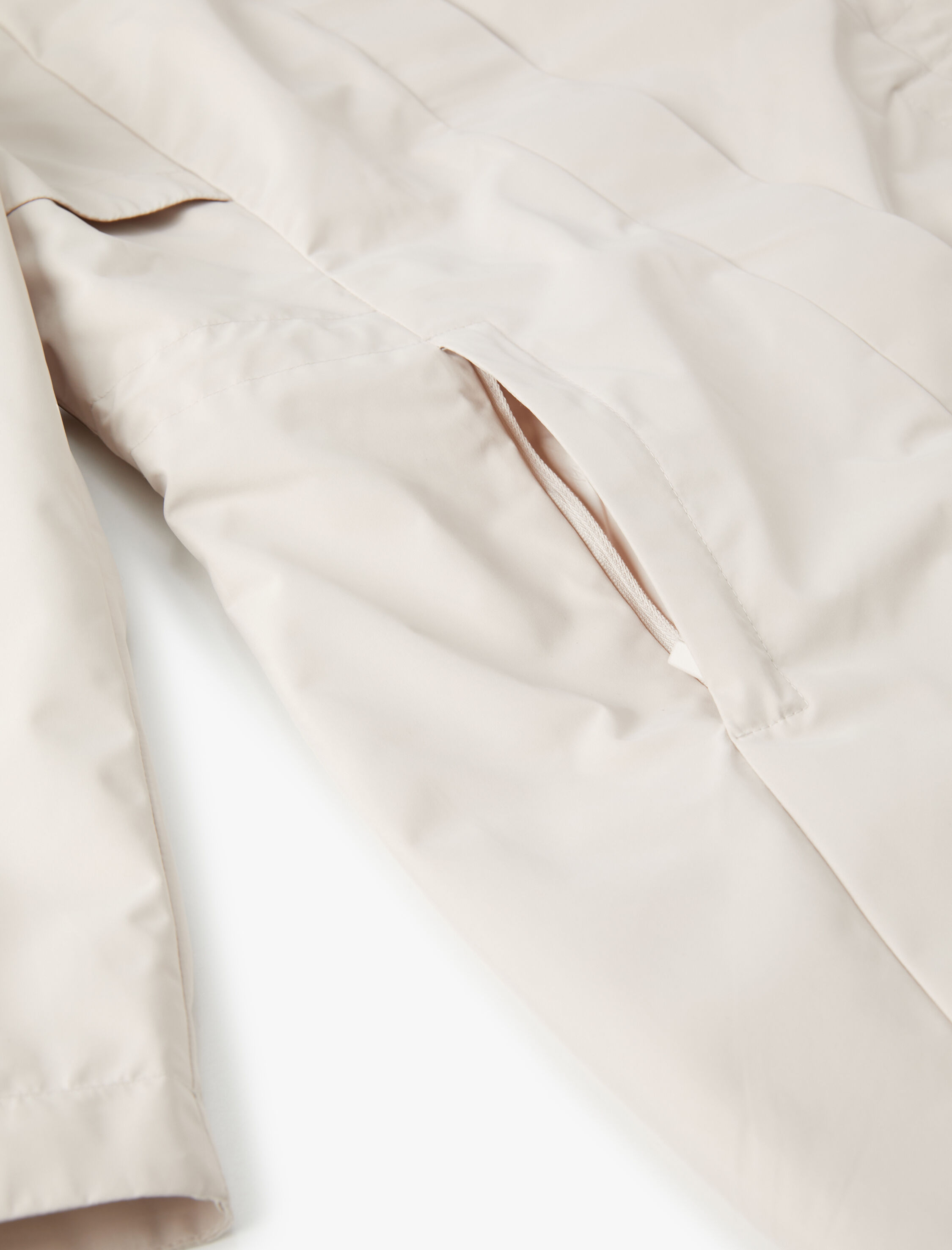   Uzun Outdoor Mont Kapüşonlu Cep Detaylı Çıtçıtlı