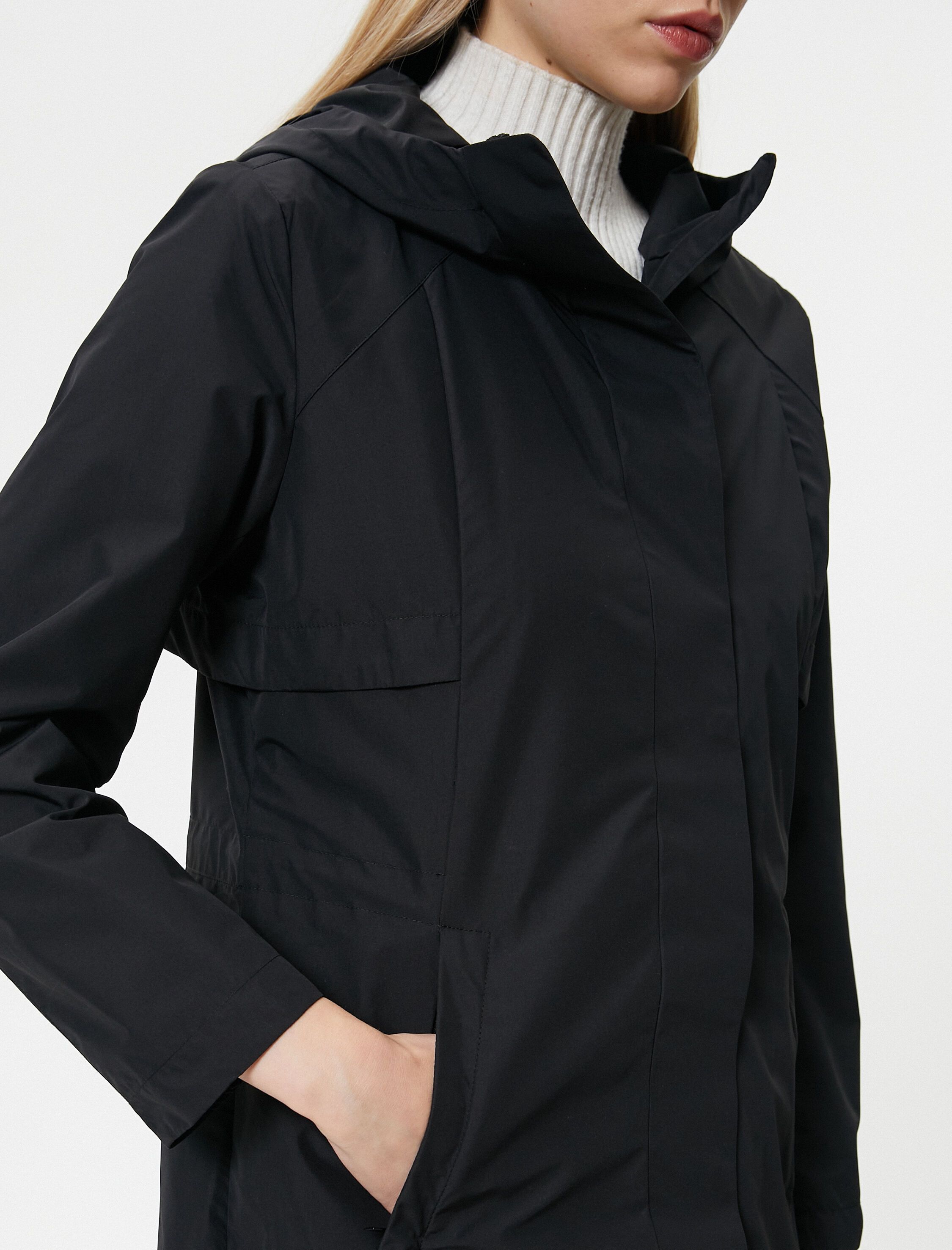 Uzun Outdoor Mont Kapüşonlu Cep Detaylı Çıtçıtlı