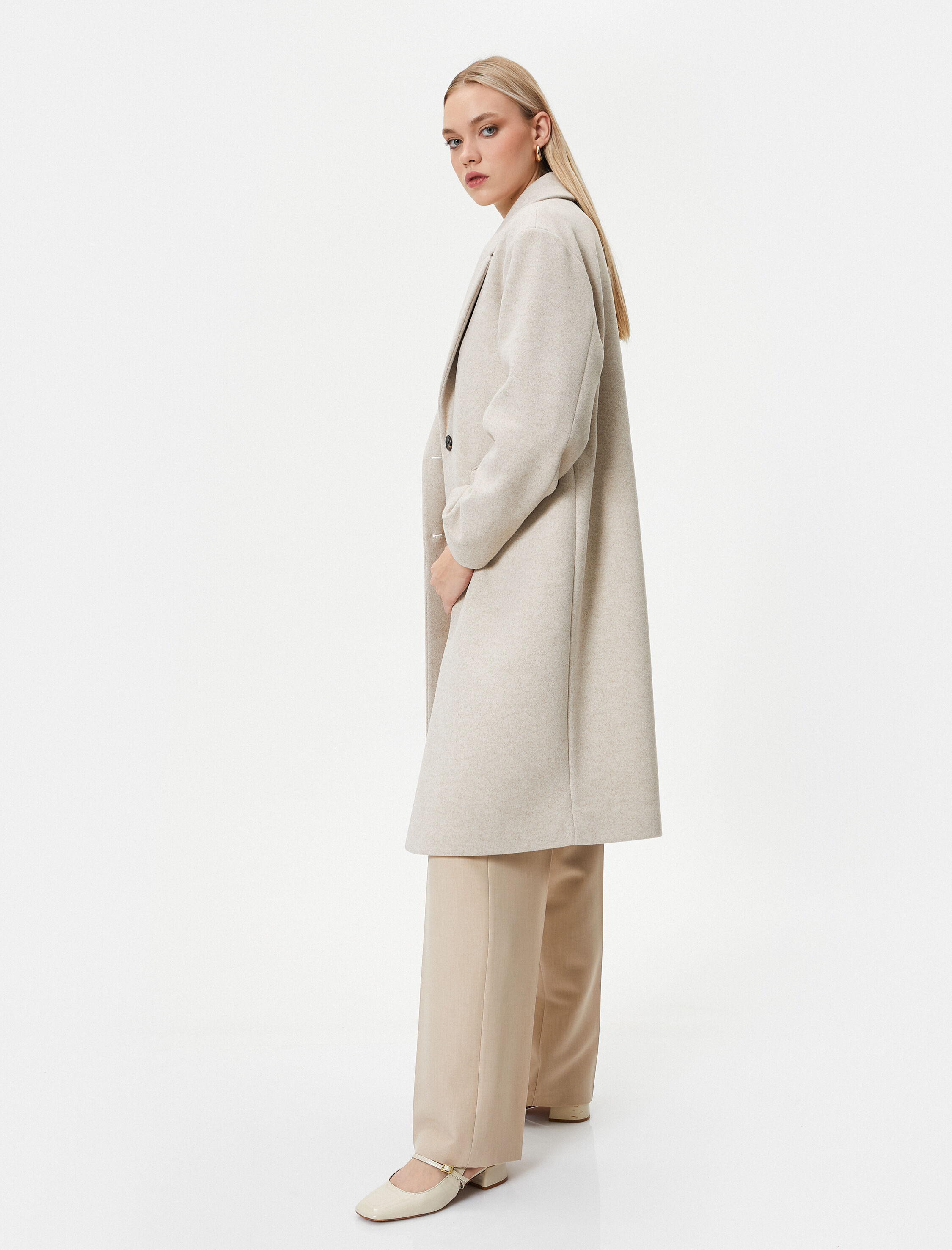   Kaşe Uzun Kaban Düğmeli Kapaklı Cepli